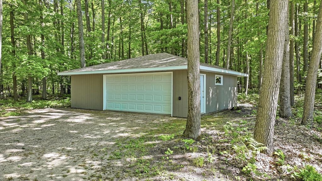 E1517 W JOHNSON ROAD, Iola, Wisconsin 54945, 3 Bedrooms Bedrooms, ,3 BathroomsBathrooms,Residential,For Sale,E1517 W JOHNSON ROAD,22601439