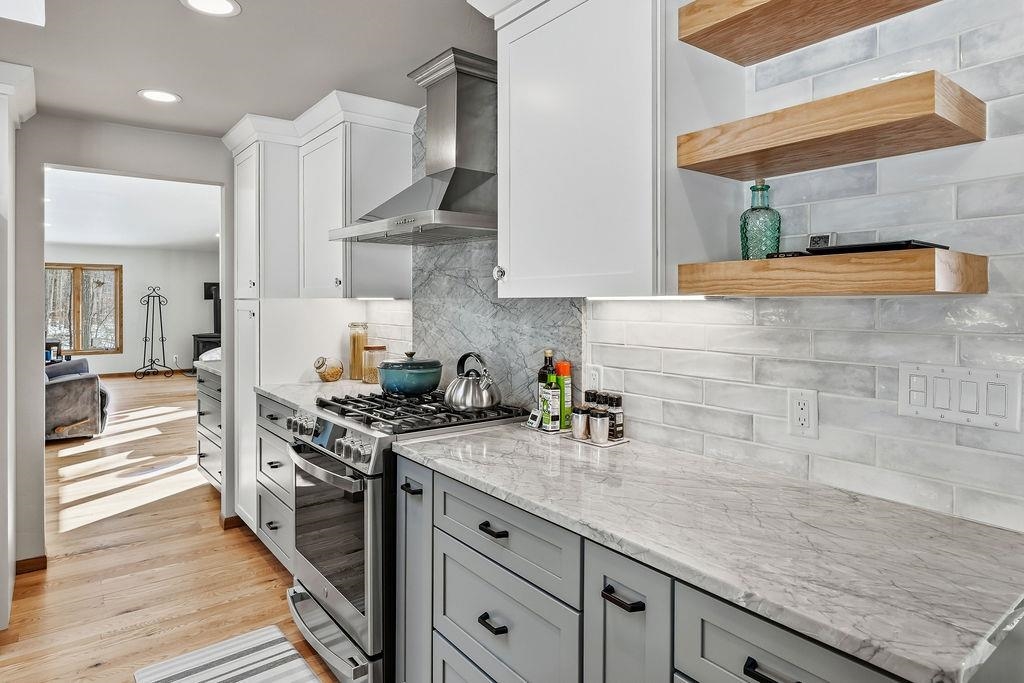 E1517 JOHNSON ROAD, Iola, Wisconsin 54945, 3 Bedrooms Bedrooms, ,3 BathroomsBathrooms,Residential,For Sale,E1517 JOHNSON ROAD,22601439