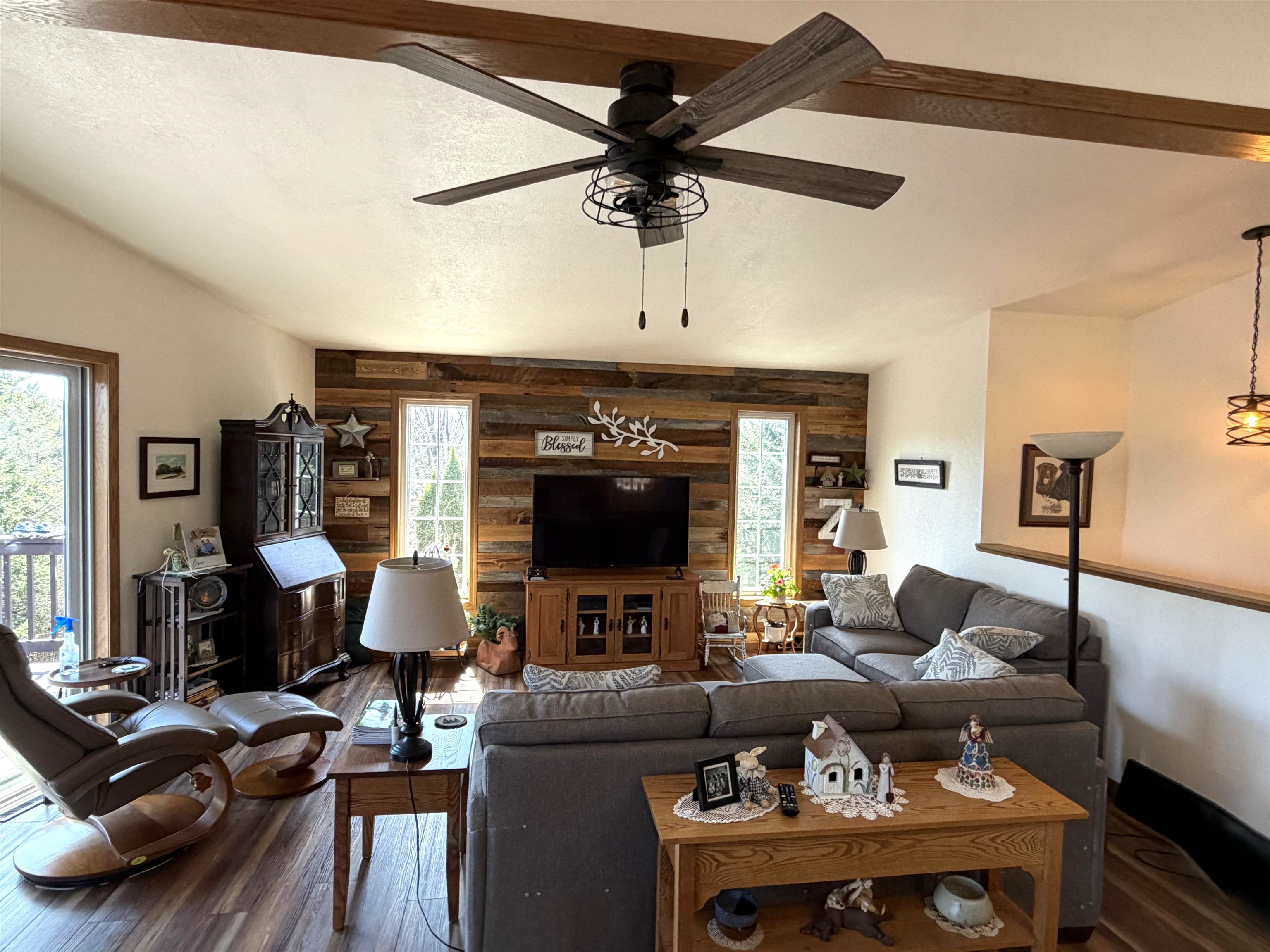 W7081 HILL ROAD, Antigo, Wisconsin 54409, 3 Bedrooms Bedrooms, ,3 BathroomsBathrooms,Residential,For Sale,W7081 HILL ROAD,22601440