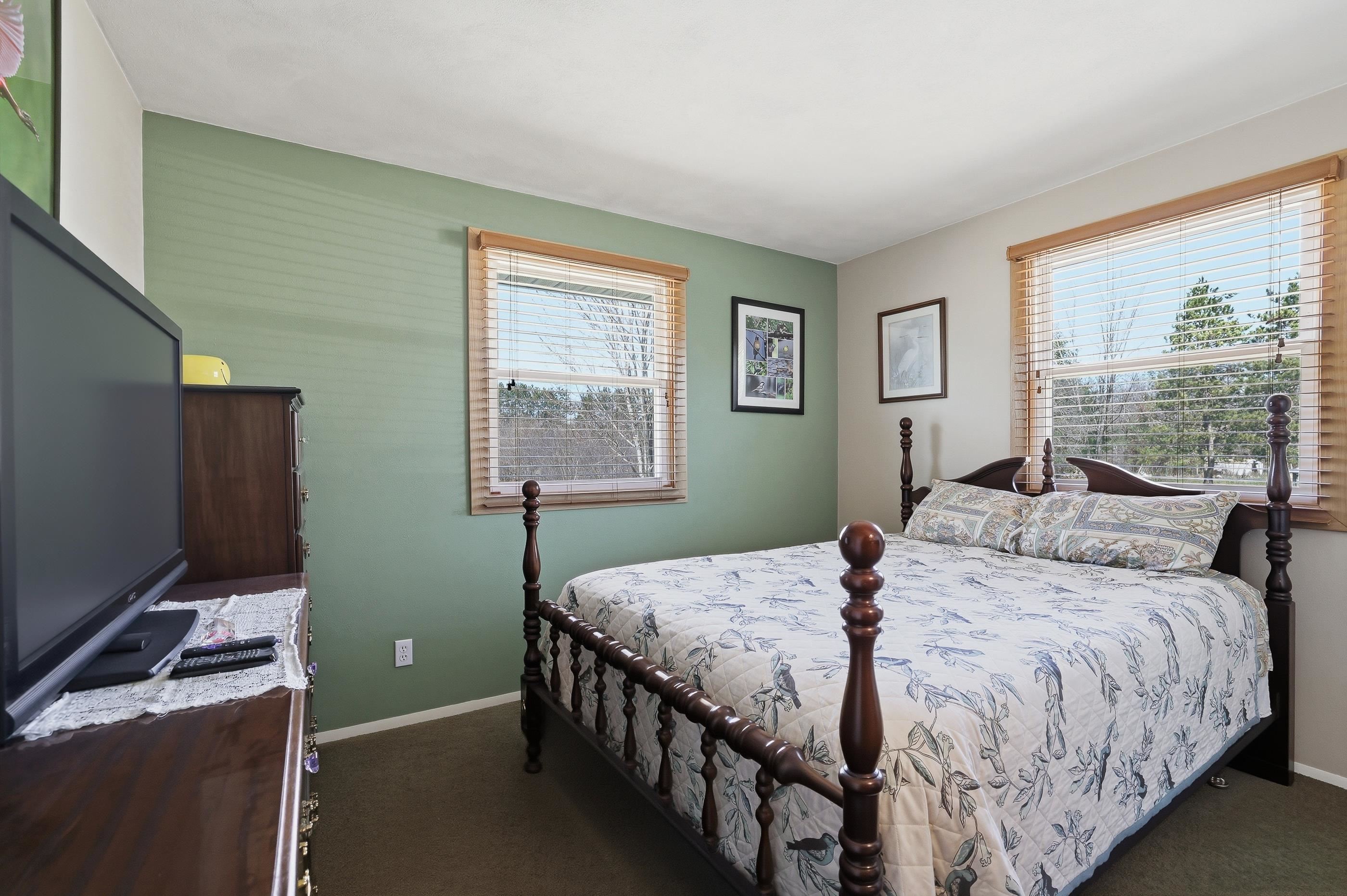 1561 OJIBWA LANE, Plover, Wisconsin 54467, 4 Bedrooms Bedrooms, ,2 BathroomsBathrooms,Residential,For Sale,1561 OJIBWA LANE,22601442