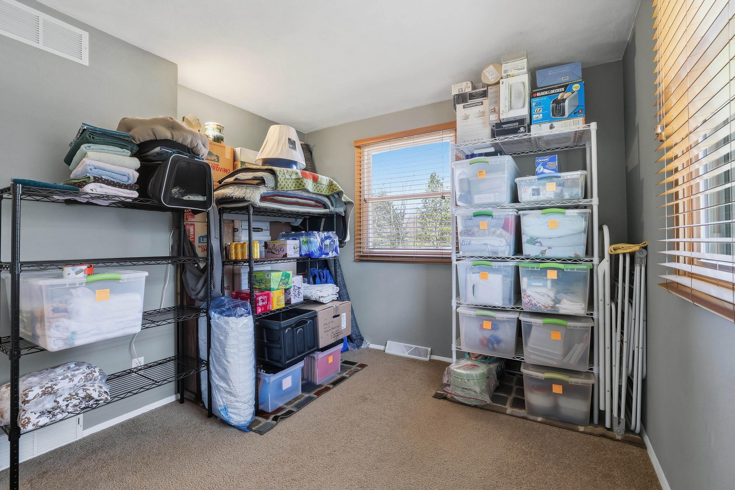 1561 OJIBWA LANE, Plover, Wisconsin 54467, 4 Bedrooms Bedrooms, ,2 BathroomsBathrooms,Residential,For Sale,1561 OJIBWA LANE,22601442