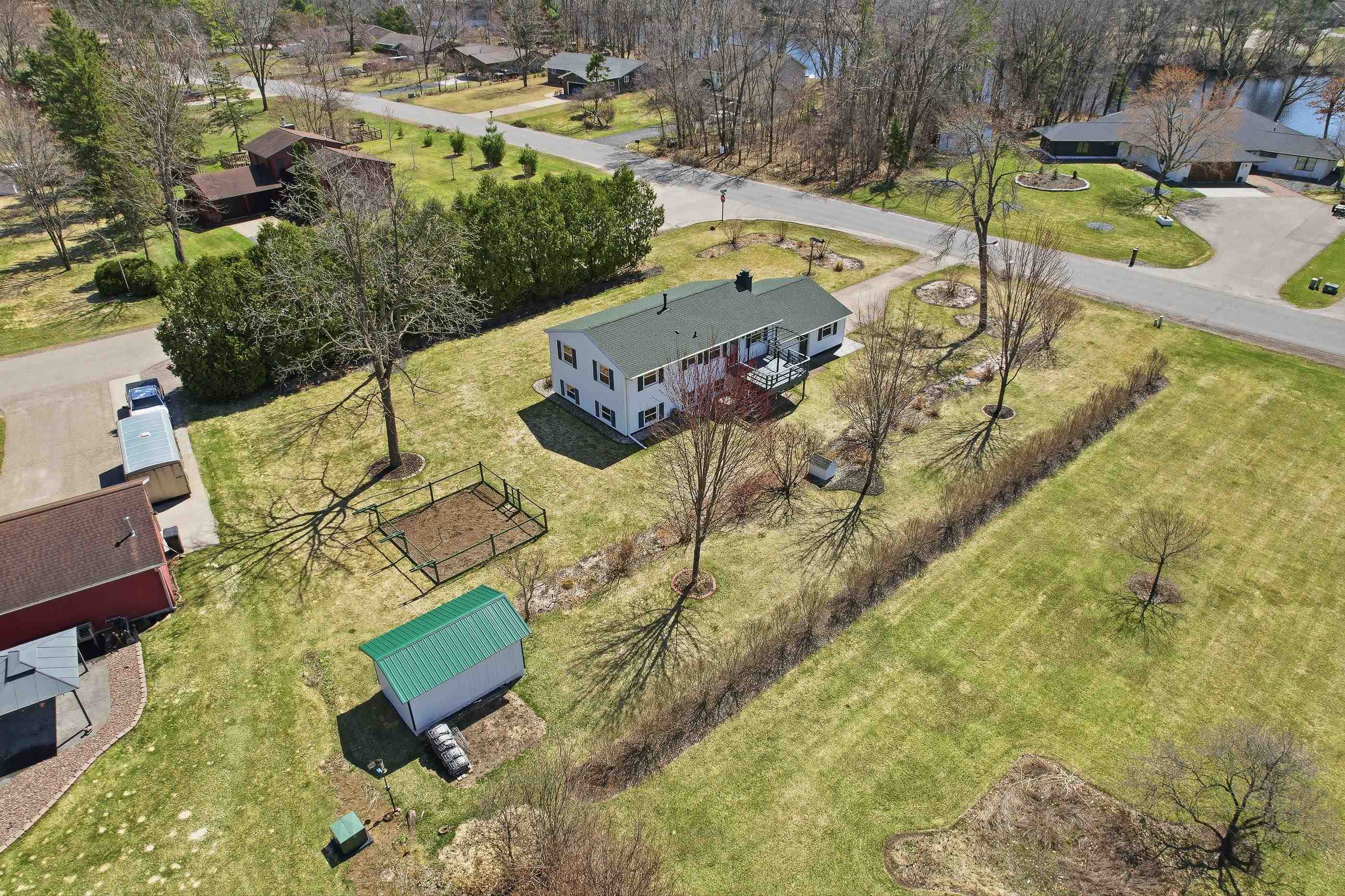 1561 OJIBWA LANE, Plover, Wisconsin 54467, 4 Bedrooms Bedrooms, ,2 BathroomsBathrooms,Residential,For Sale,1561 OJIBWA LANE,22601442