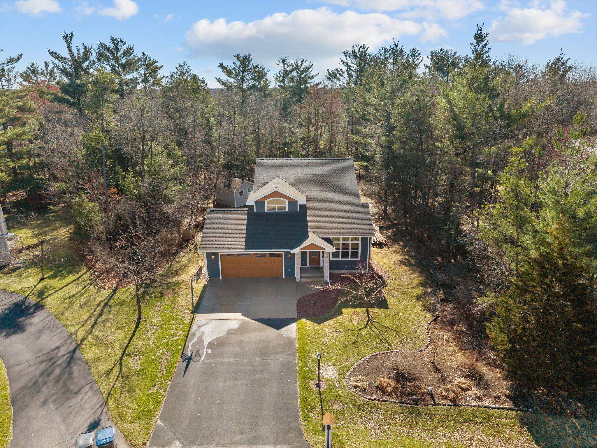 1350 CRIMSON COURT, Plover, Wisconsin 54467, 4 Bedrooms Bedrooms, ,2 BathroomsBathrooms,Residential,For Sale,1350 CRIMSON COURT,22601443