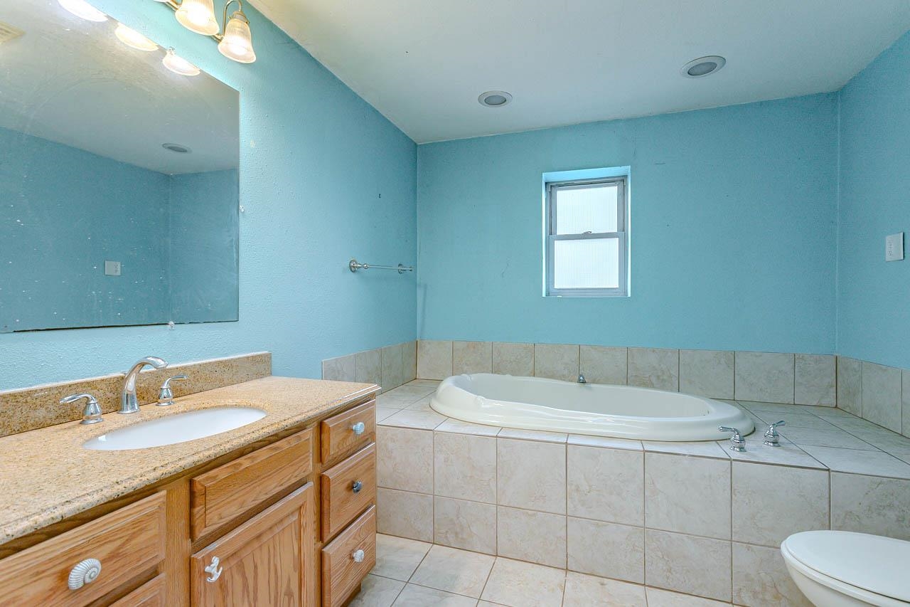 6609 CARIBOU LANE, Ringle, Wisconsin 54471, 4 Bedrooms Bedrooms, ,3 BathroomsBathrooms,Residential,For Sale,6609 CARIBOU LANE,22601444