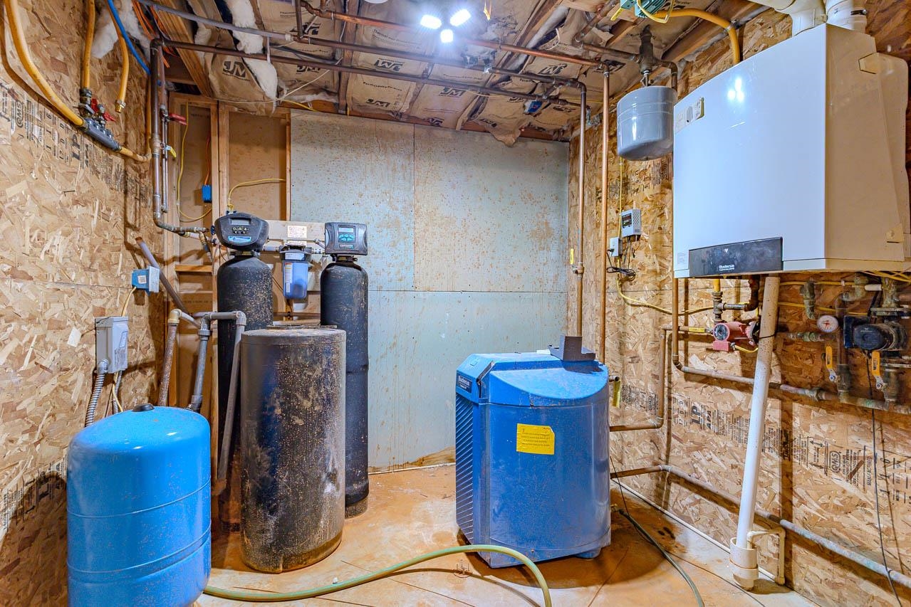 6609 CARIBOU LANE, Ringle, Wisconsin 54471, 4 Bedrooms Bedrooms, ,3 BathroomsBathrooms,Residential,For Sale,6609 CARIBOU LANE,22601444