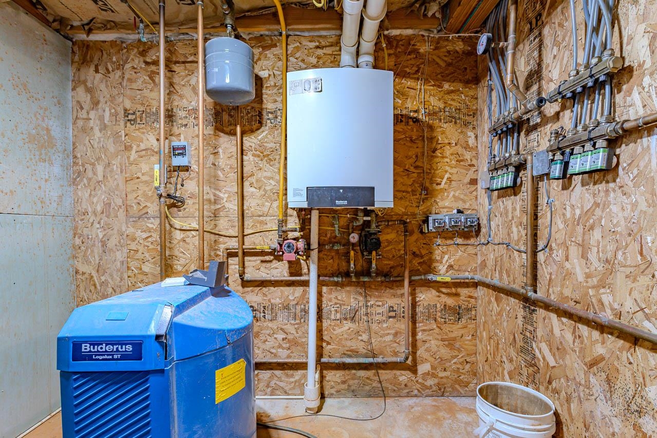 6609 CARIBOU LANE, Ringle, Wisconsin 54471, 4 Bedrooms Bedrooms, ,3 BathroomsBathrooms,Residential,For Sale,6609 CARIBOU LANE,22601444