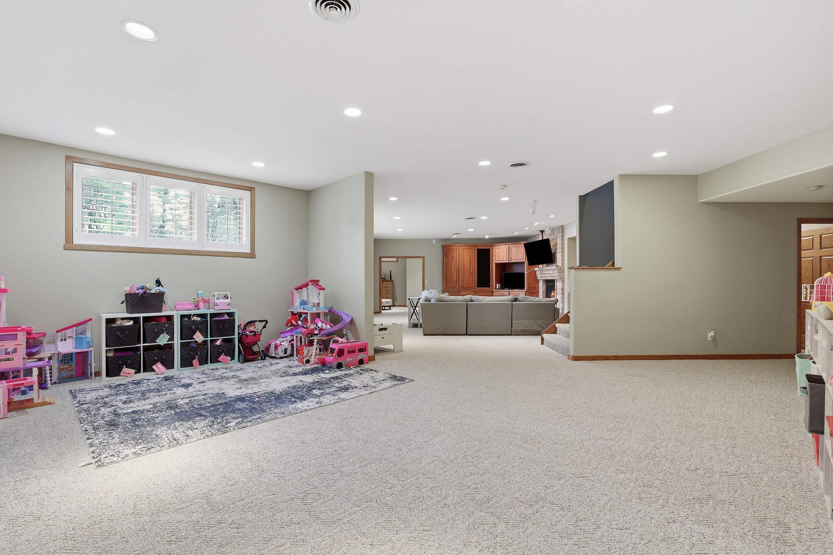 630 BENS LANE, Stevens Point, Wisconsin 54482, 5 Bedrooms Bedrooms, ,5 BathroomsBathrooms,Residential,For Sale,630 BENS LANE,22601446