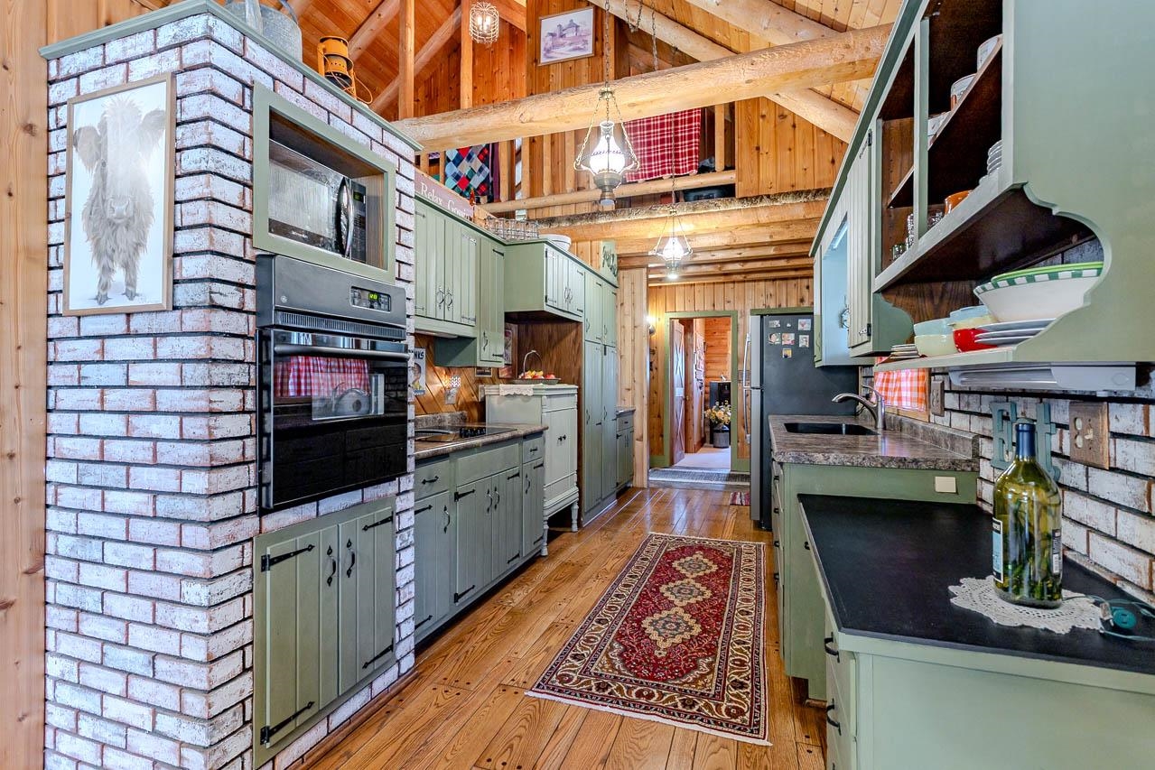 137733 FOUR MILE ROAD, Marathon, Wisconsin 54448, 2 Bedrooms Bedrooms, ,1 BathroomBathrooms,Residential,For Sale,137733 FOUR MILE ROAD,22601448