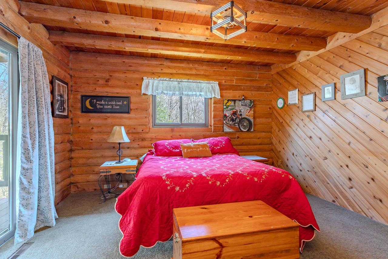 137733 FOUR MILE ROAD, Marathon, Wisconsin 54448, 2 Bedrooms Bedrooms, ,1 BathroomBathrooms,Residential,For Sale,137733 FOUR MILE ROAD,22601448