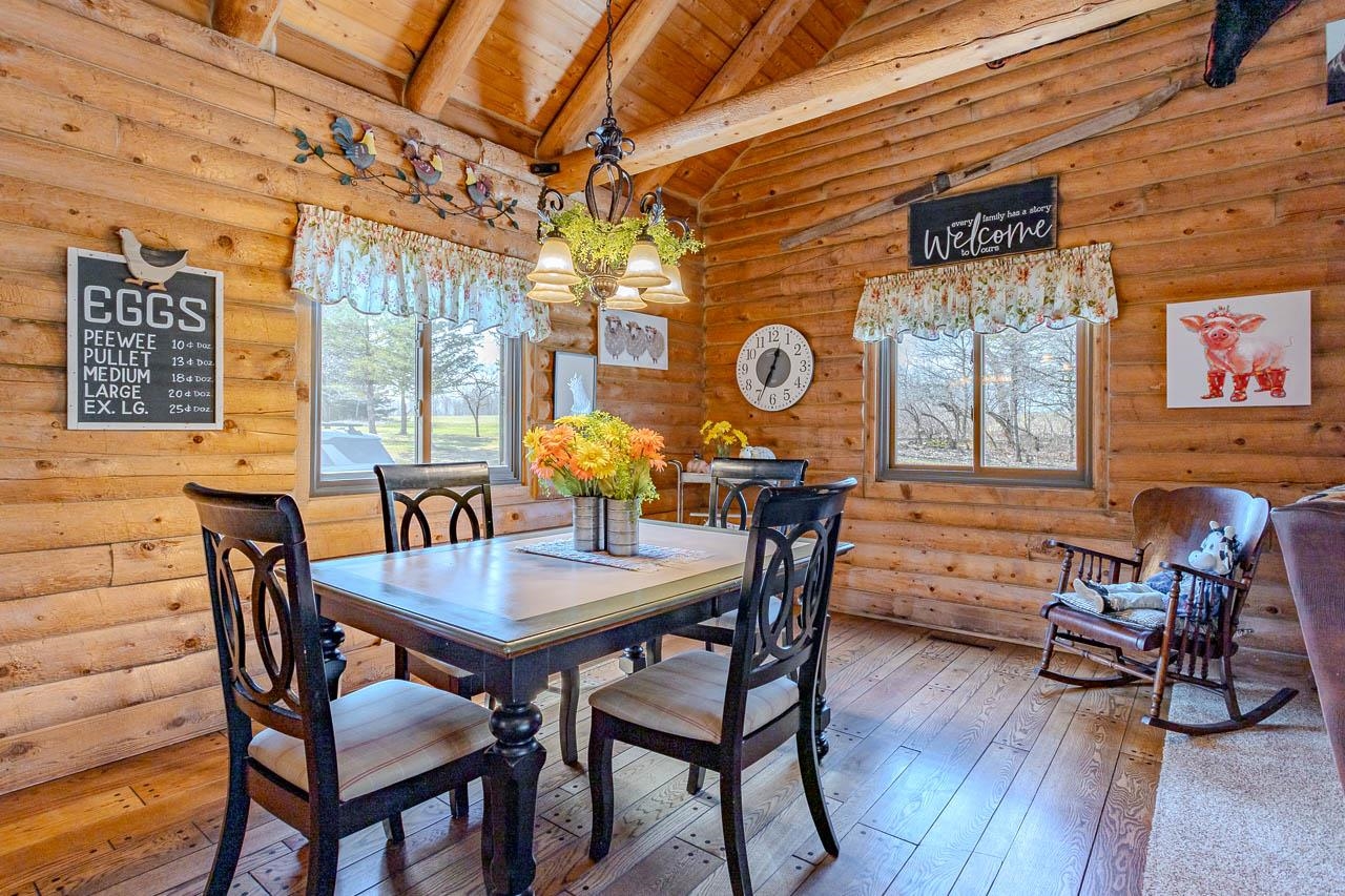 137733 FOUR MILE ROAD, Marathon, Wisconsin 54448, 2 Bedrooms Bedrooms, ,1 BathroomBathrooms,Residential,For Sale,137733 FOUR MILE ROAD,22601448