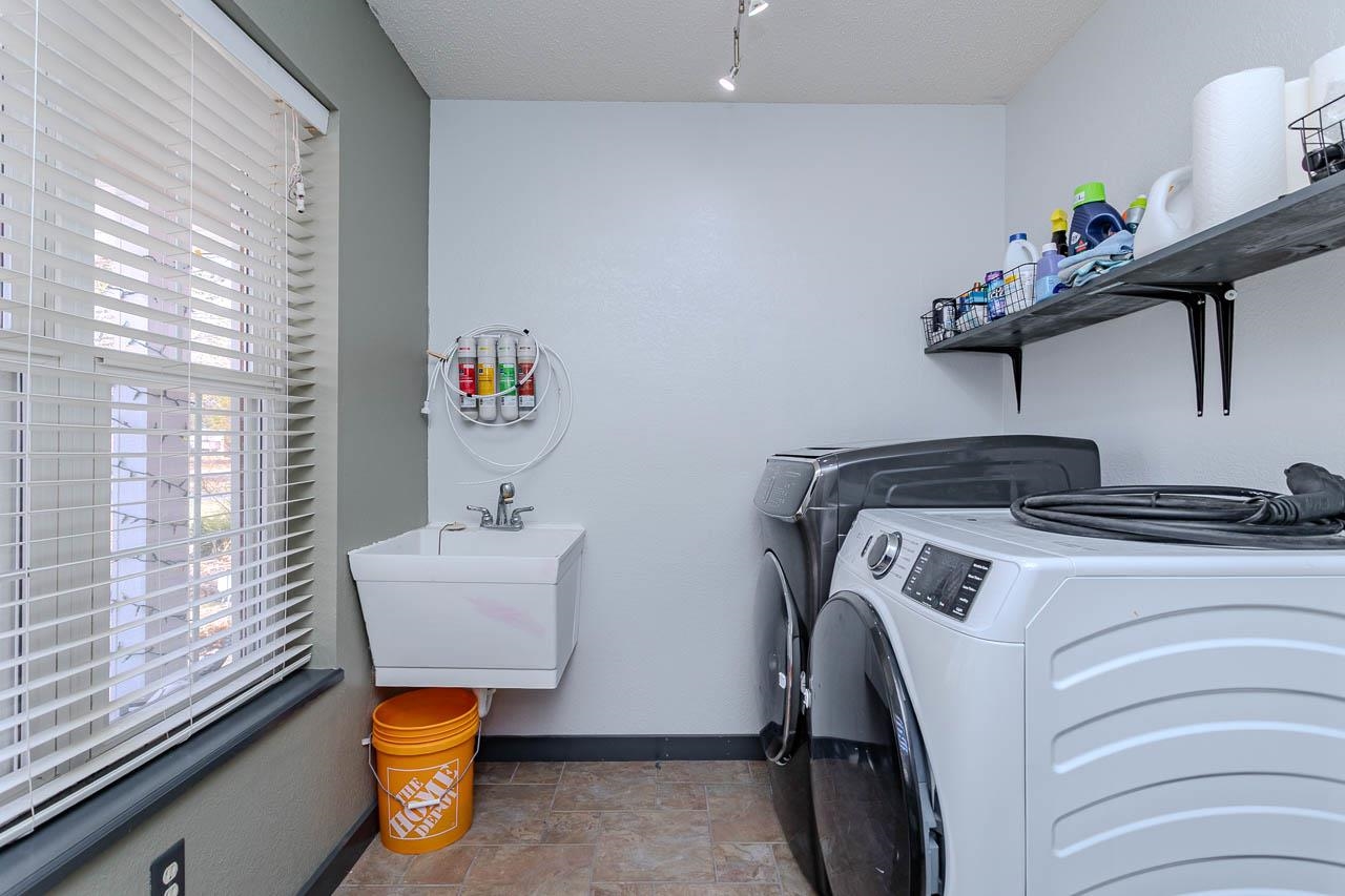 1843 PLANTATION LANE, Kronenwetter, Wisconsin 54455, 3 Bedrooms Bedrooms, ,2 BathroomsBathrooms,Residential,For Sale,1843 PLANTATION LANE,22601451