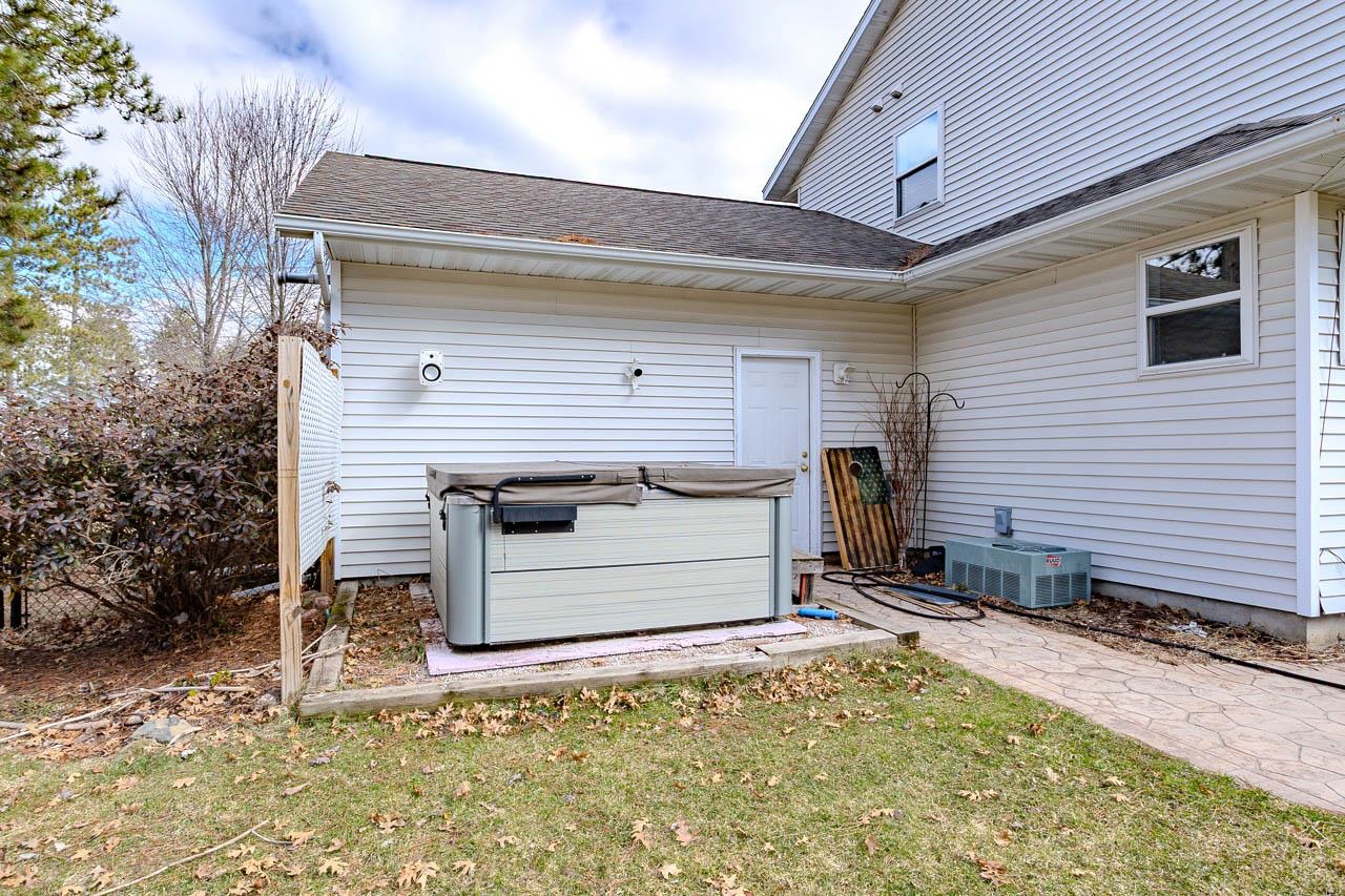 1843 PLANTATION LANE, Kronenwetter, Wisconsin 54455, 3 Bedrooms Bedrooms, ,2 BathroomsBathrooms,Residential,For Sale,1843 PLANTATION LANE,22601451