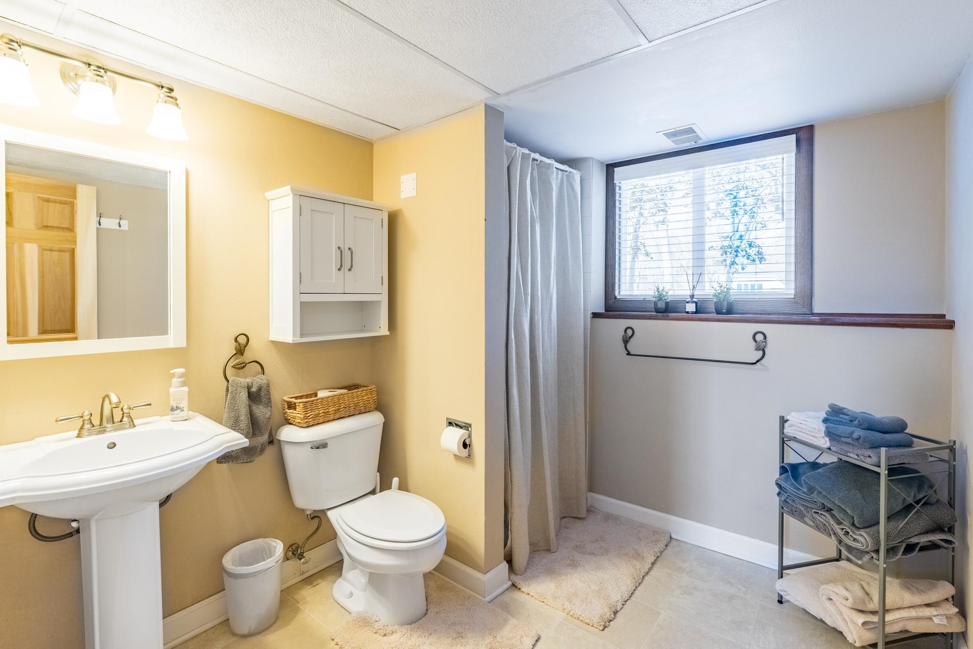 2259 RUBY DRIVE, Kronenwetter, Wisconsin 54455, 3 Bedrooms Bedrooms, ,2 BathroomsBathrooms,Residential,For Sale,2259 RUBY DRIVE,22601453