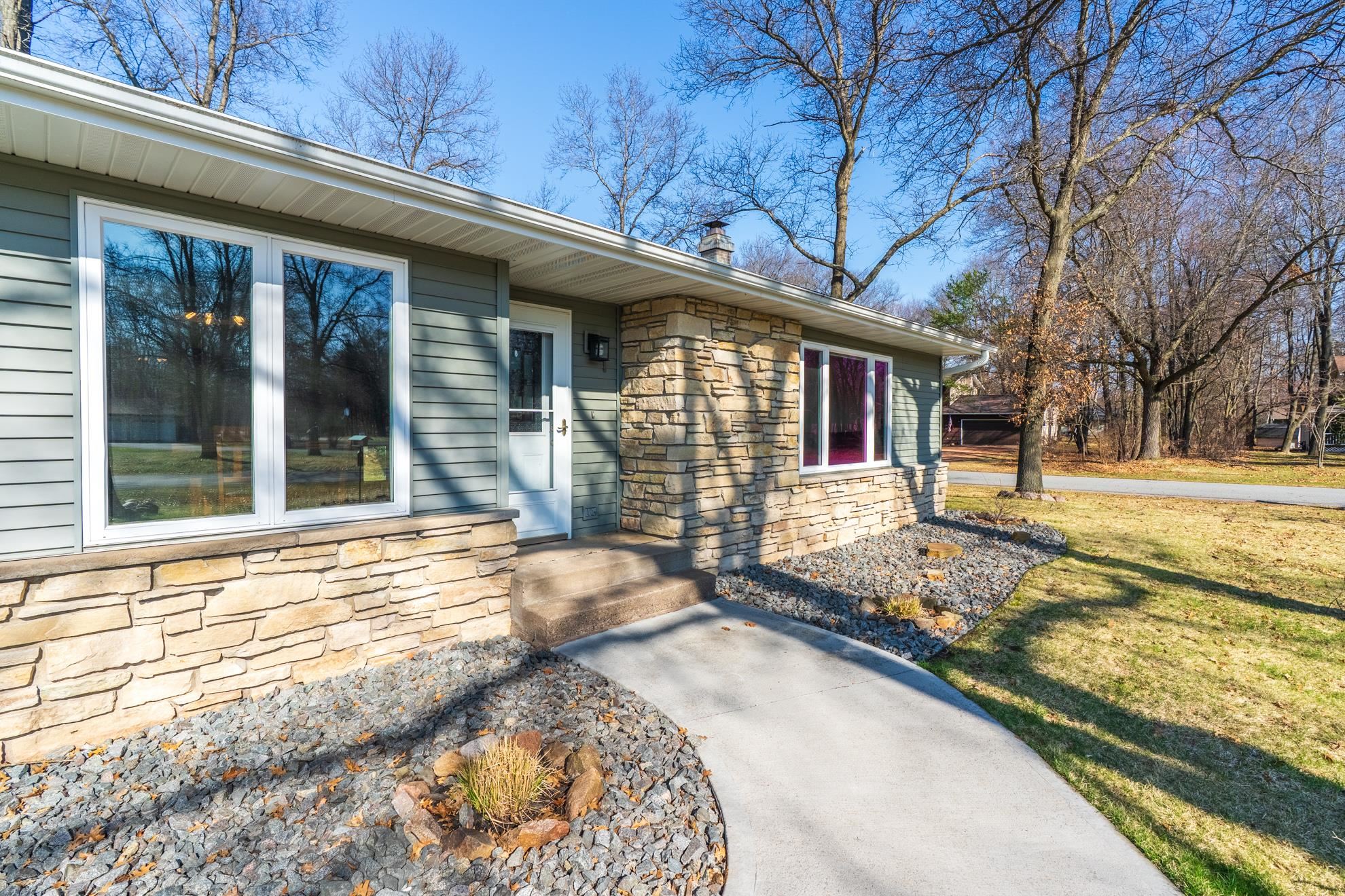 2259 RUBY DRIVE, Kronenwetter, Wisconsin 54455, 3 Bedrooms Bedrooms, ,2 BathroomsBathrooms,Residential,For Sale,2259 RUBY DRIVE,22601453