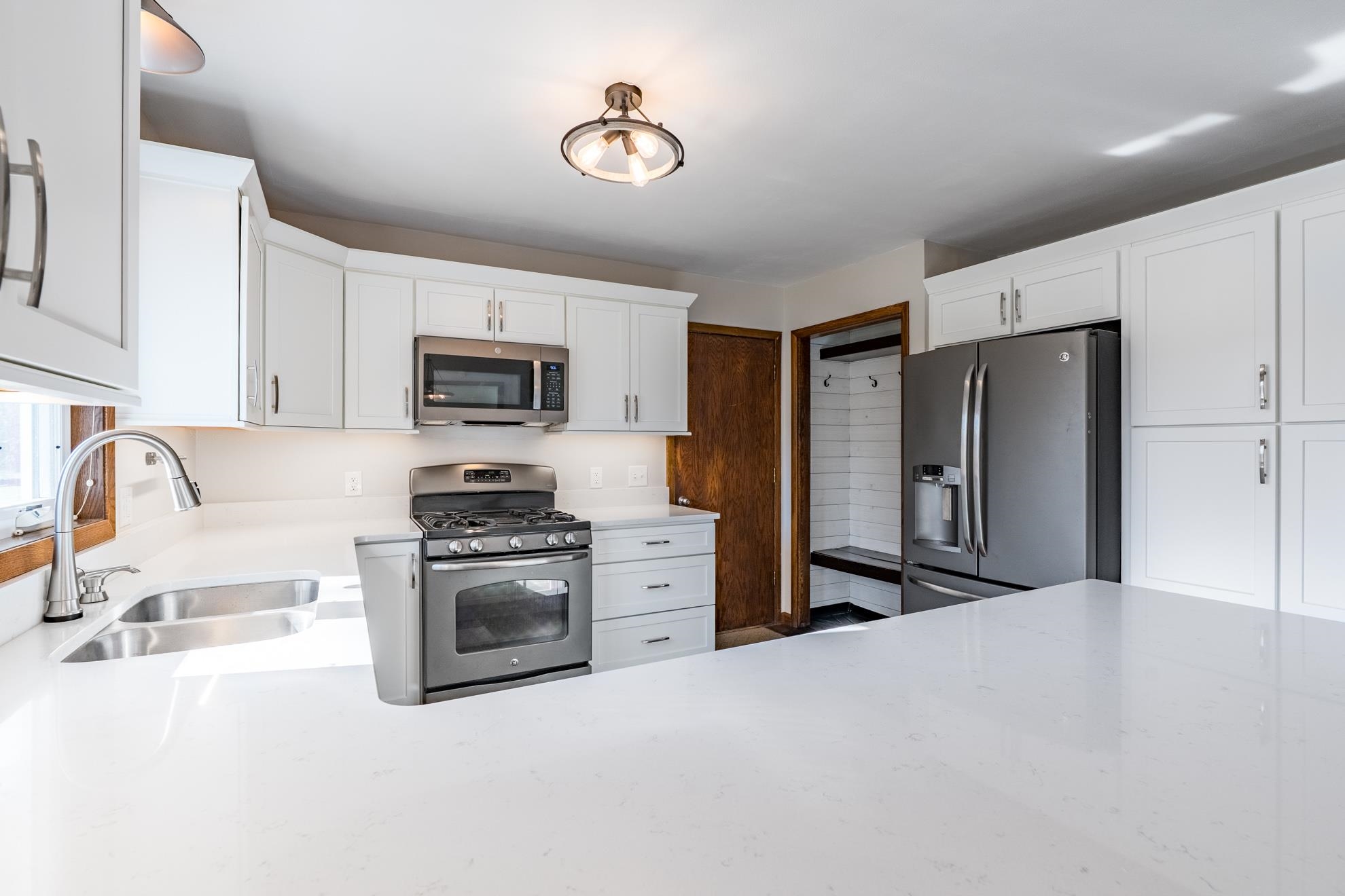 2259 RUBY DRIVE, Kronenwetter, Wisconsin 54455, 3 Bedrooms Bedrooms, ,2 BathroomsBathrooms,Residential,For Sale,2259 RUBY DRIVE,22601453