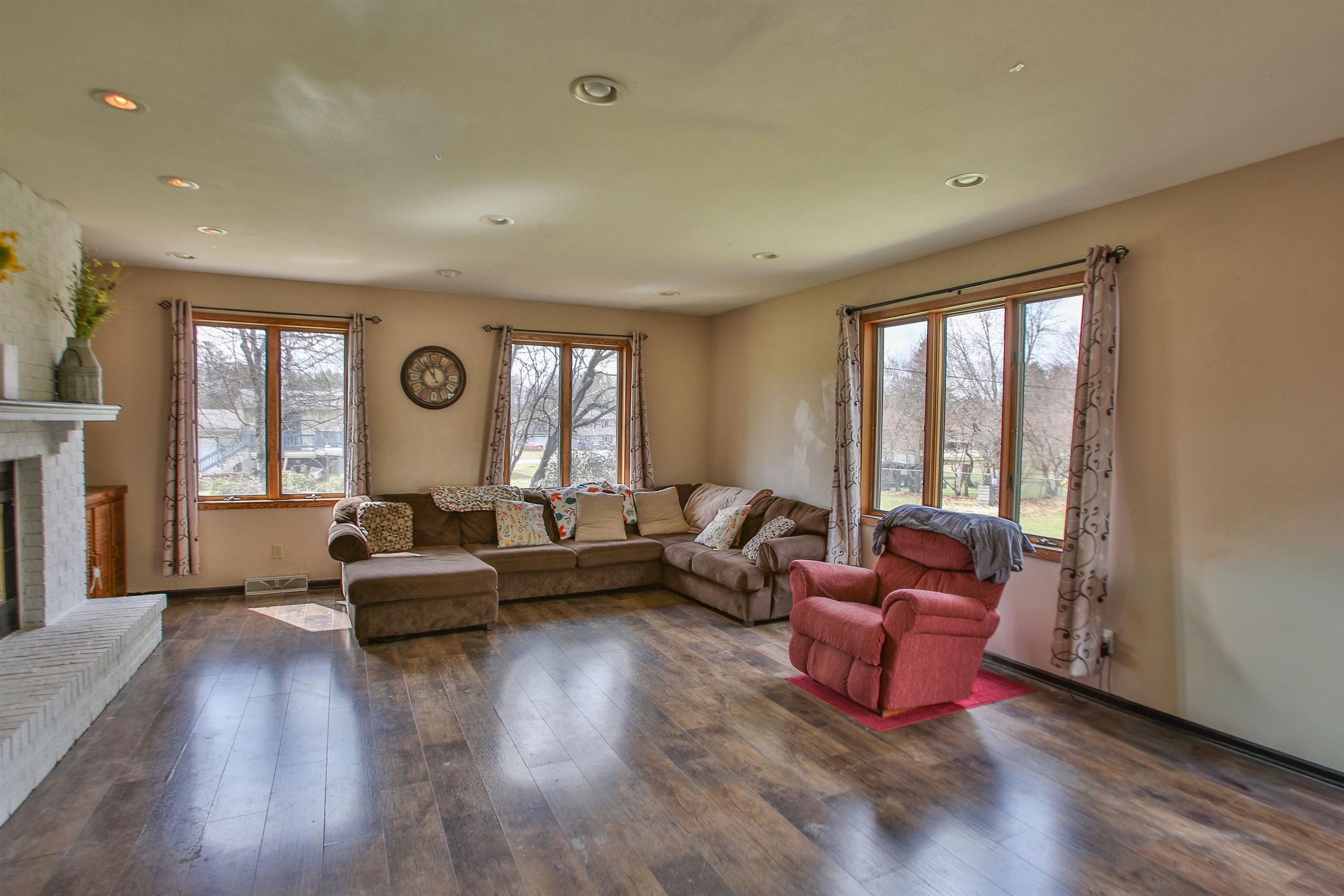 2367 MORNINGSIDE DRIVE, Kronenwetter, Wisconsin 54455, 4 Bedrooms Bedrooms, ,2 BathroomsBathrooms,Residential,For Sale,2367 MORNINGSIDE DRIVE,22601456