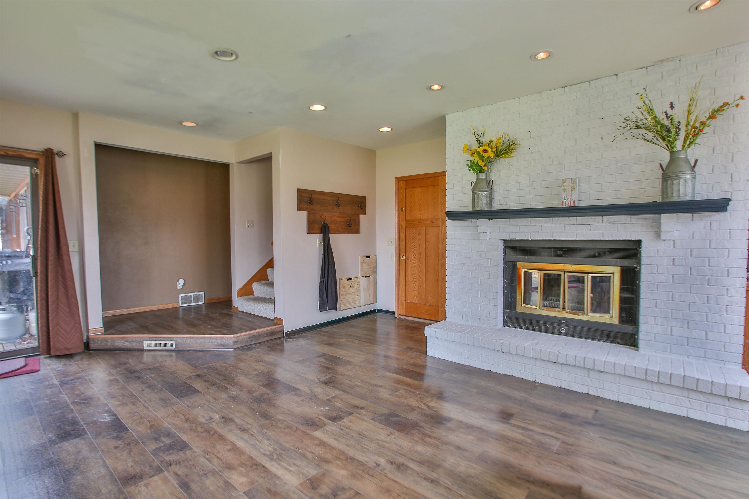 2367 MORNINGSIDE DRIVE, Kronenwetter, Wisconsin 54455, 4 Bedrooms Bedrooms, ,2 BathroomsBathrooms,Residential,For Sale,2367 MORNINGSIDE DRIVE,22601456