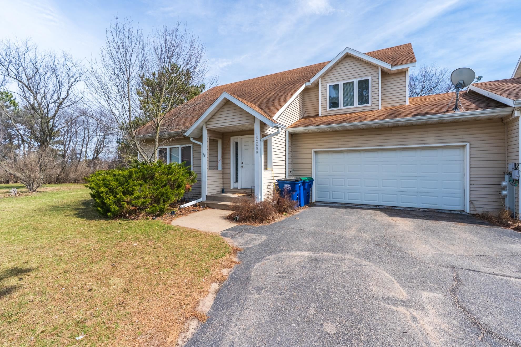 152690 PRAIRIE VIEW CIRCLE, Wausau, Wisconsin 54401, 3 Bedrooms Bedrooms, ,2.5 BathroomsBathrooms,Multi-family,For Sale,152690 PRAIRIE VIEW CIRCLE,22601457