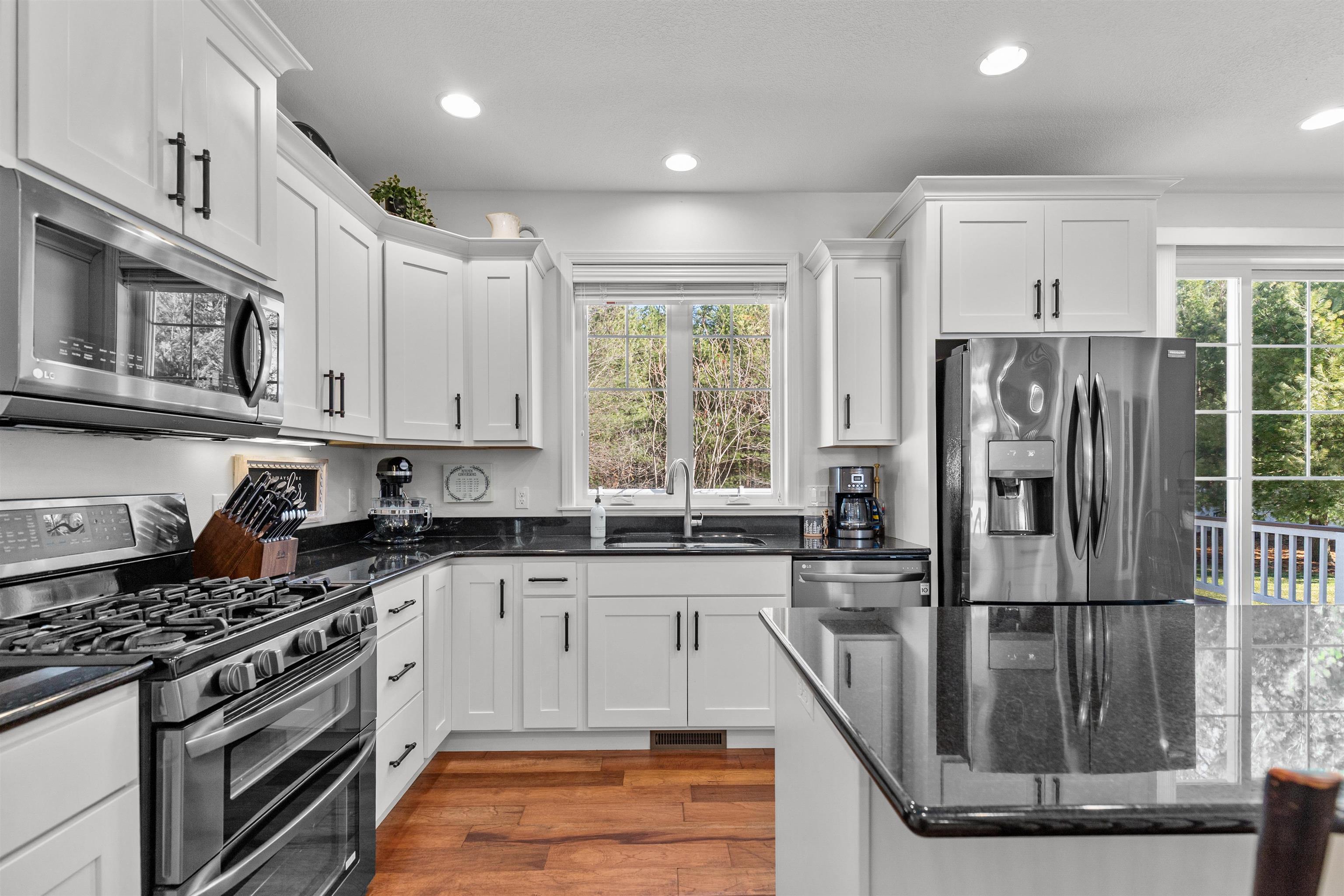 4340 STERLING DRIVE, Plover, Wisconsin 54467, 5 Bedrooms Bedrooms, ,3 BathroomsBathrooms,Residential,For Sale,4340 STERLING DRIVE,22601458