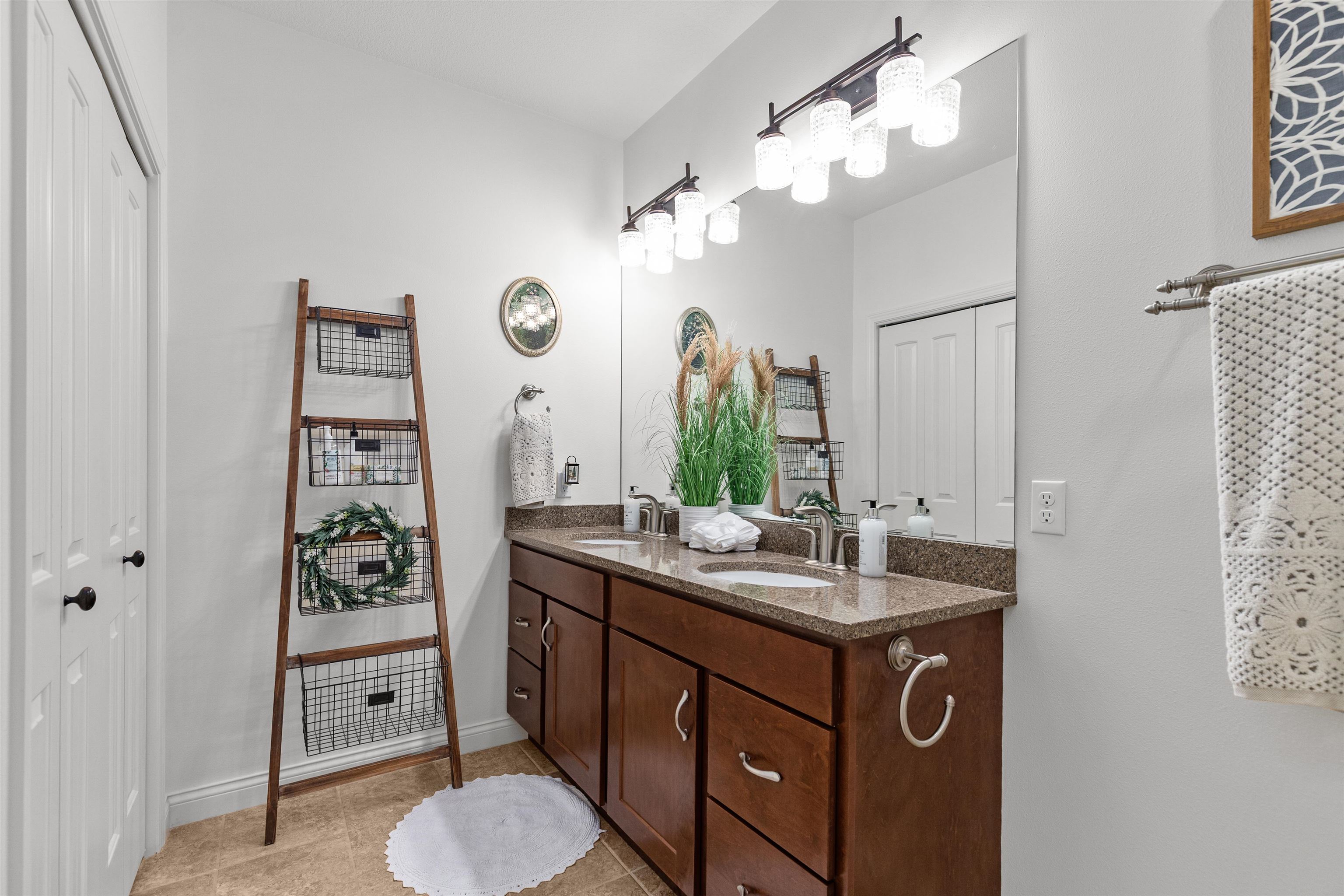 4340 STERLING DRIVE, Plover, Wisconsin 54467, 5 Bedrooms Bedrooms, ,3 BathroomsBathrooms,Residential,For Sale,4340 STERLING DRIVE,22601458