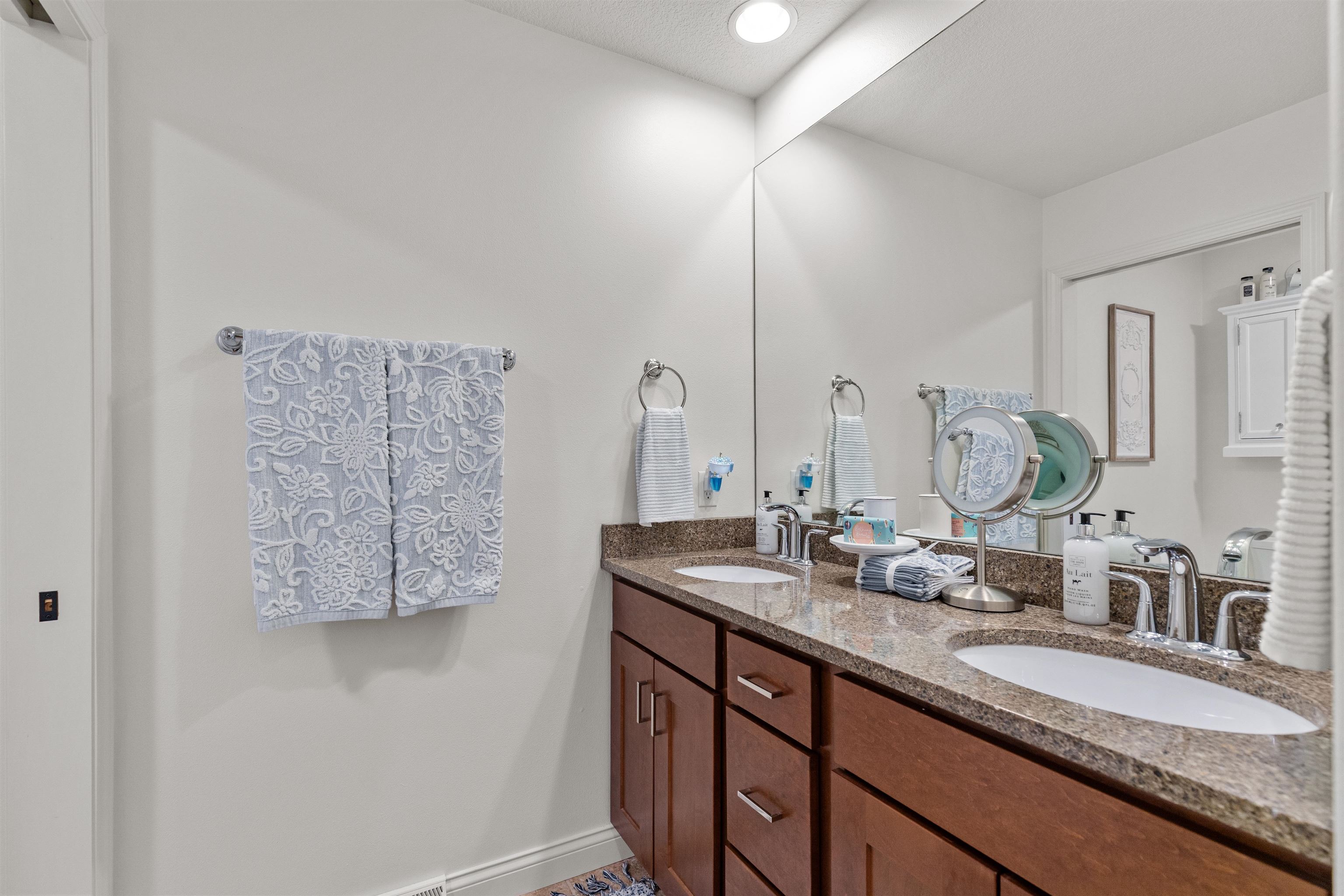 4340 STERLING DRIVE, Plover, Wisconsin 54467, 5 Bedrooms Bedrooms, ,3 BathroomsBathrooms,Residential,For Sale,4340 STERLING DRIVE,22601458