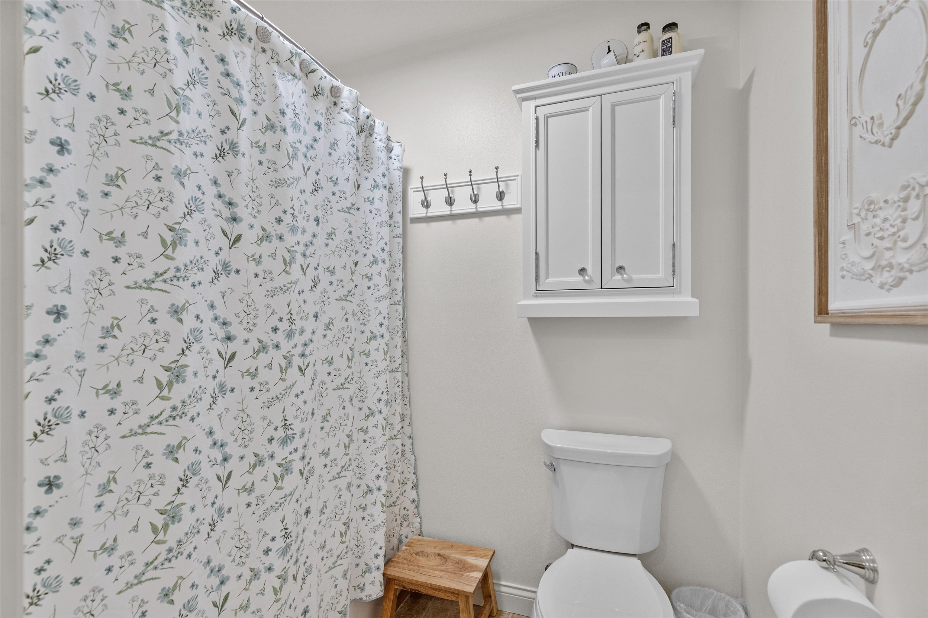 4340 STERLING DRIVE, Plover, Wisconsin 54467, 5 Bedrooms Bedrooms, ,3 BathroomsBathrooms,Residential,For Sale,4340 STERLING DRIVE,22601458