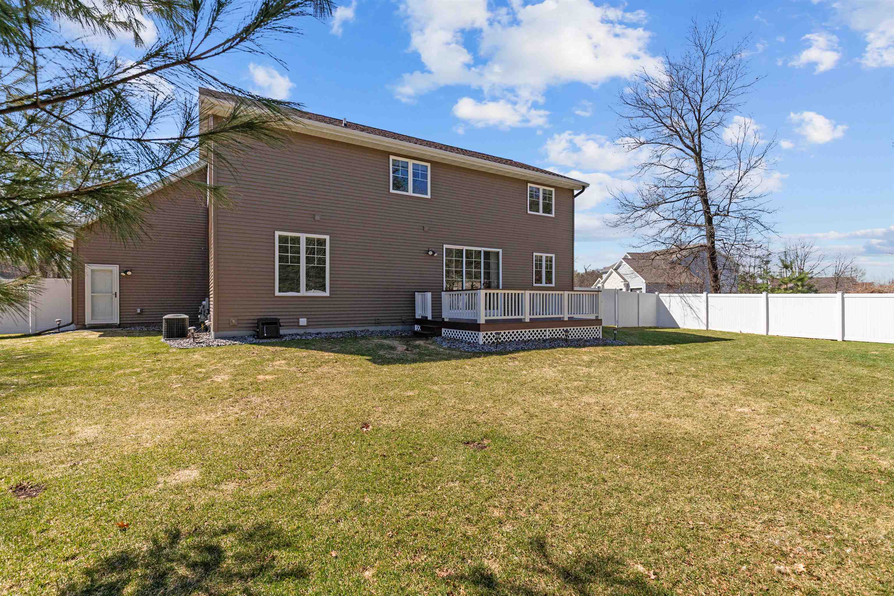 4340 STERLING DRIVE, Plover, Wisconsin 54467, 5 Bedrooms Bedrooms, ,3 BathroomsBathrooms,Residential,For Sale,4340 STERLING DRIVE,22601458