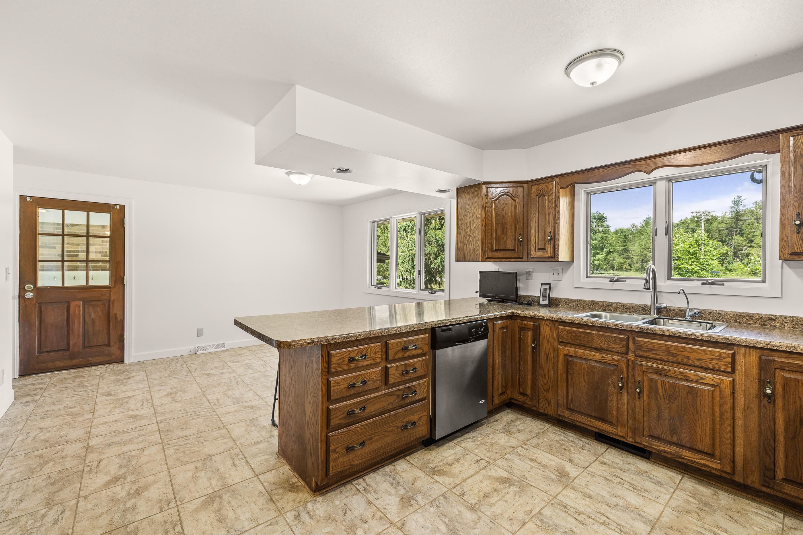 4211 STATE HIGHWAY 173, Nekoosa, Wisconsin 54457, 3 Bedrooms Bedrooms, ,3 BathroomsBathrooms,Residential,For Sale,4211 STATE HIGHWAY 173,22601460