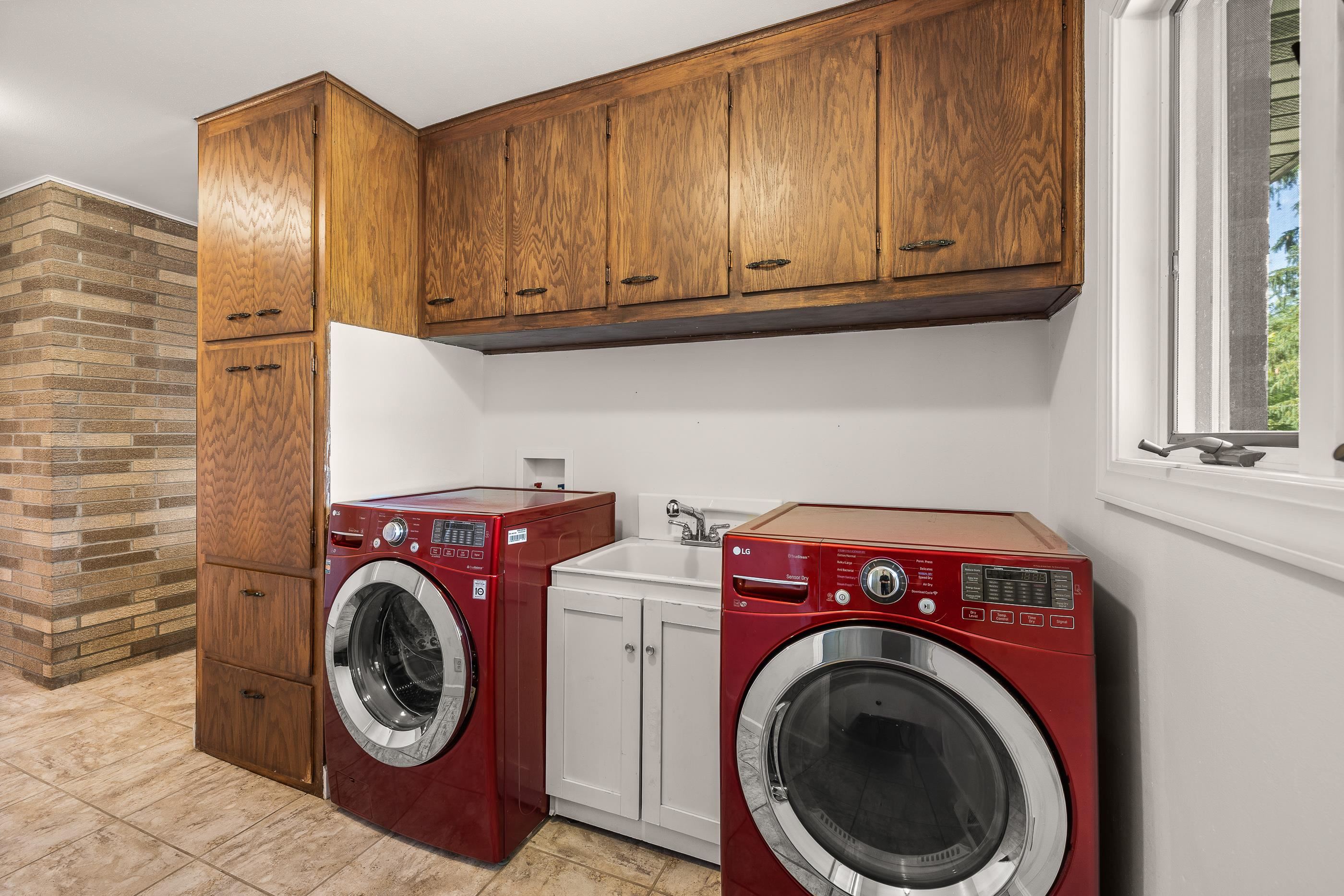 4211 STATE HIGHWAY 173, Nekoosa, Wisconsin 54457, 3 Bedrooms Bedrooms, ,3 BathroomsBathrooms,Residential,For Sale,4211 STATE HIGHWAY 173,22601460