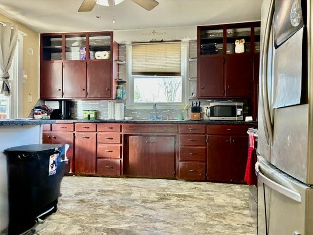 804 S PEACH AVENUE, Marshfield, Wisconsin 54449, 3 Bedrooms Bedrooms, ,1 BathroomBathrooms,Residential,For Sale,804 S PEACH AVENUE,22601462