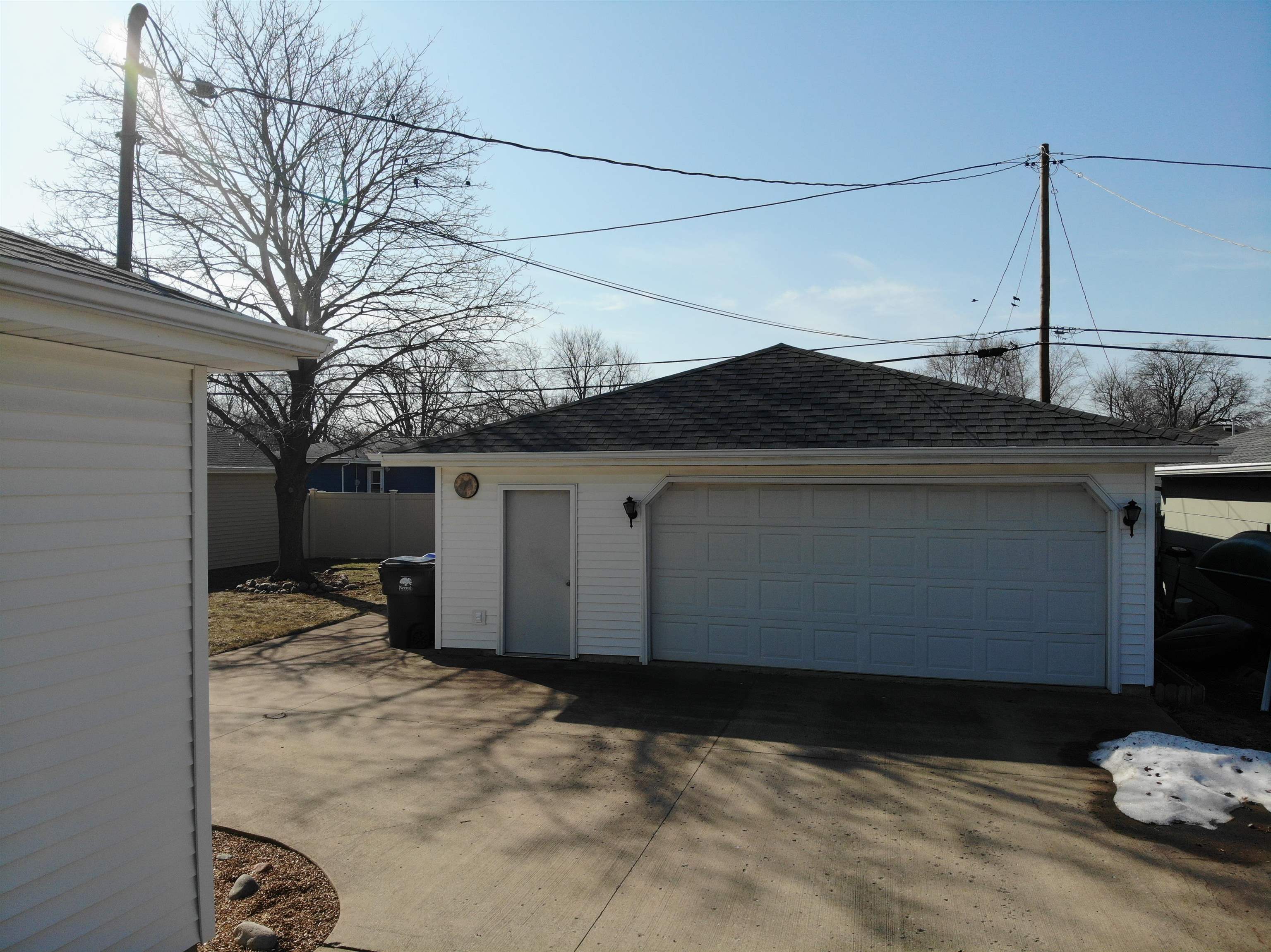 927 SHERRY STREET, Neenah, Wisconsin 54956, 2 Bedrooms Bedrooms, ,1 BathroomBathrooms,Residential,For Sale,927 SHERRY STREET,22601463