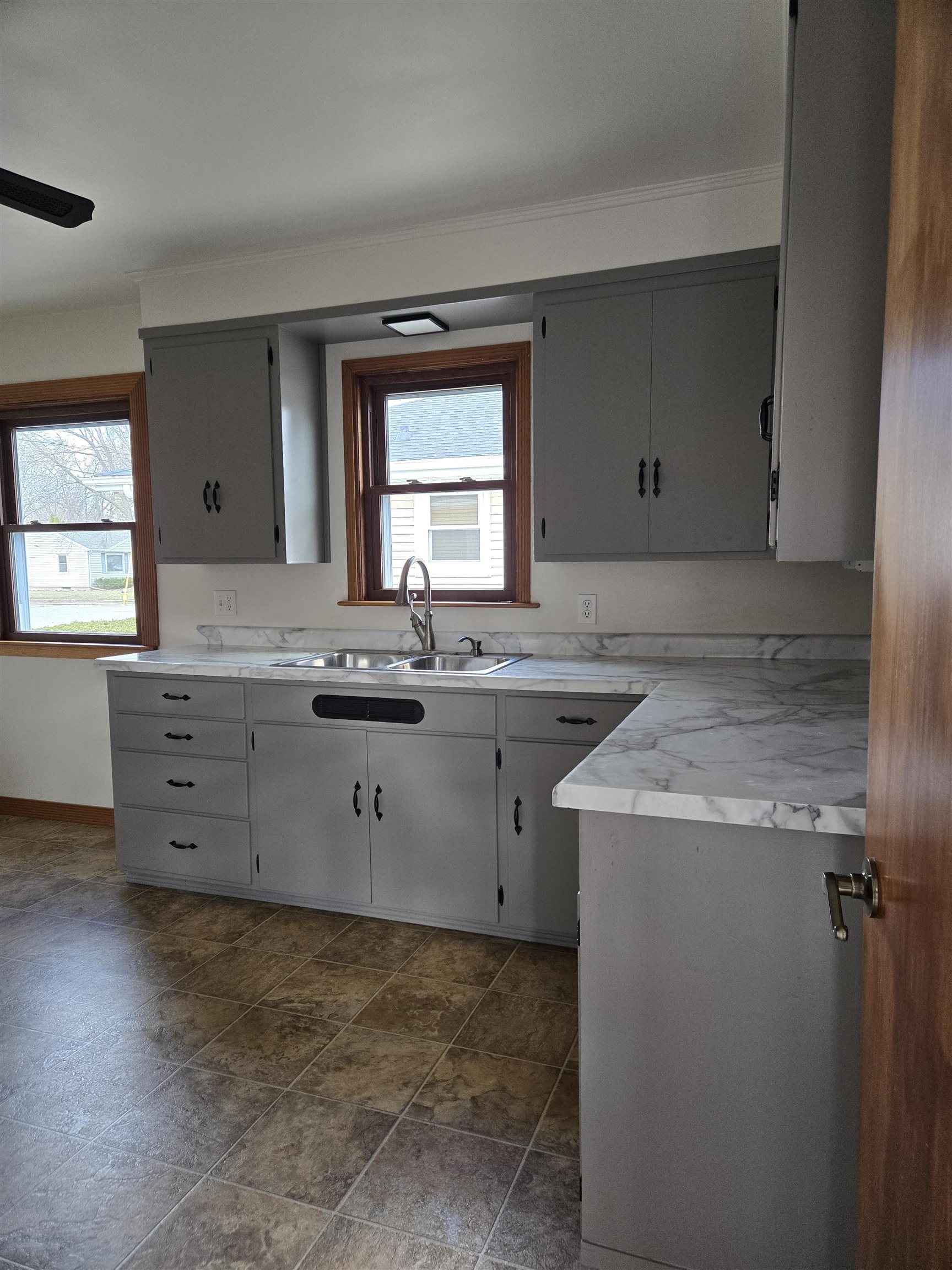 927 SHERRY STREET, Neenah, Wisconsin 54956, 2 Bedrooms Bedrooms, ,1 BathroomBathrooms,Residential,For Sale,927 SHERRY STREET,22601463