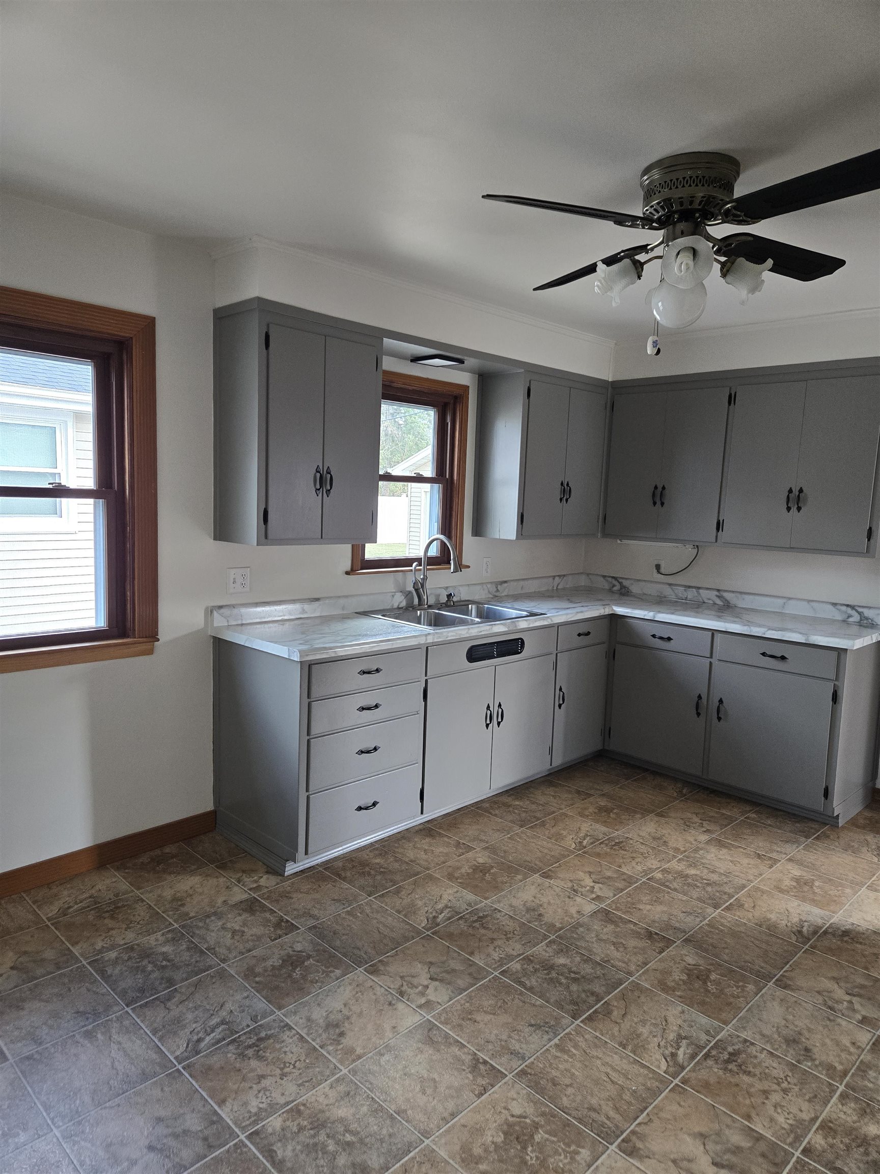 927 SHERRY STREET, Neenah, Wisconsin 54956, 2 Bedrooms Bedrooms, ,1 BathroomBathrooms,Residential,For Sale,927 SHERRY STREET,22601463