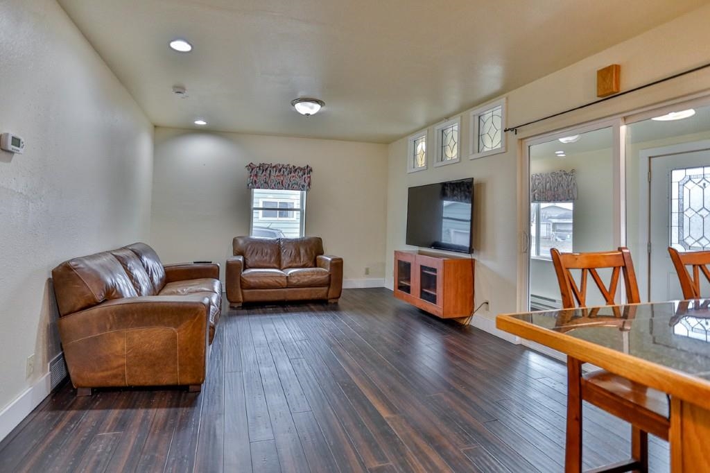 311 WESTON AVENUE, Rothschild, Wisconsin 54474, 2 Bedrooms Bedrooms, ,2 BathroomsBathrooms,Residential,For Sale,311 WESTON AVENUE,22601464