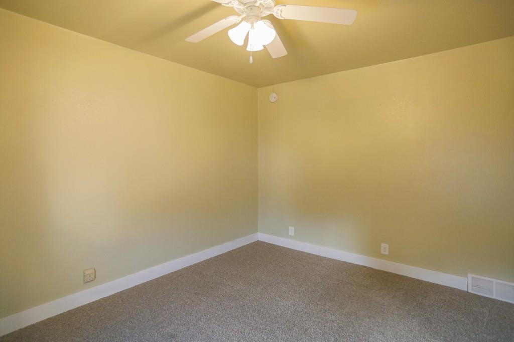 311 WESTON AVENUE, Rothschild, Wisconsin 54474, 2 Bedrooms Bedrooms, ,2 BathroomsBathrooms,Residential,For Sale,311 WESTON AVENUE,22601464