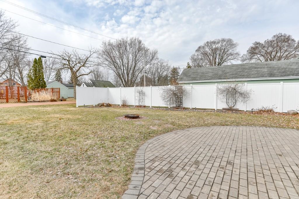 311 WESTON AVENUE, Rothschild, Wisconsin 54474, 2 Bedrooms Bedrooms, ,2 BathroomsBathrooms,Residential,For Sale,311 WESTON AVENUE,22601464