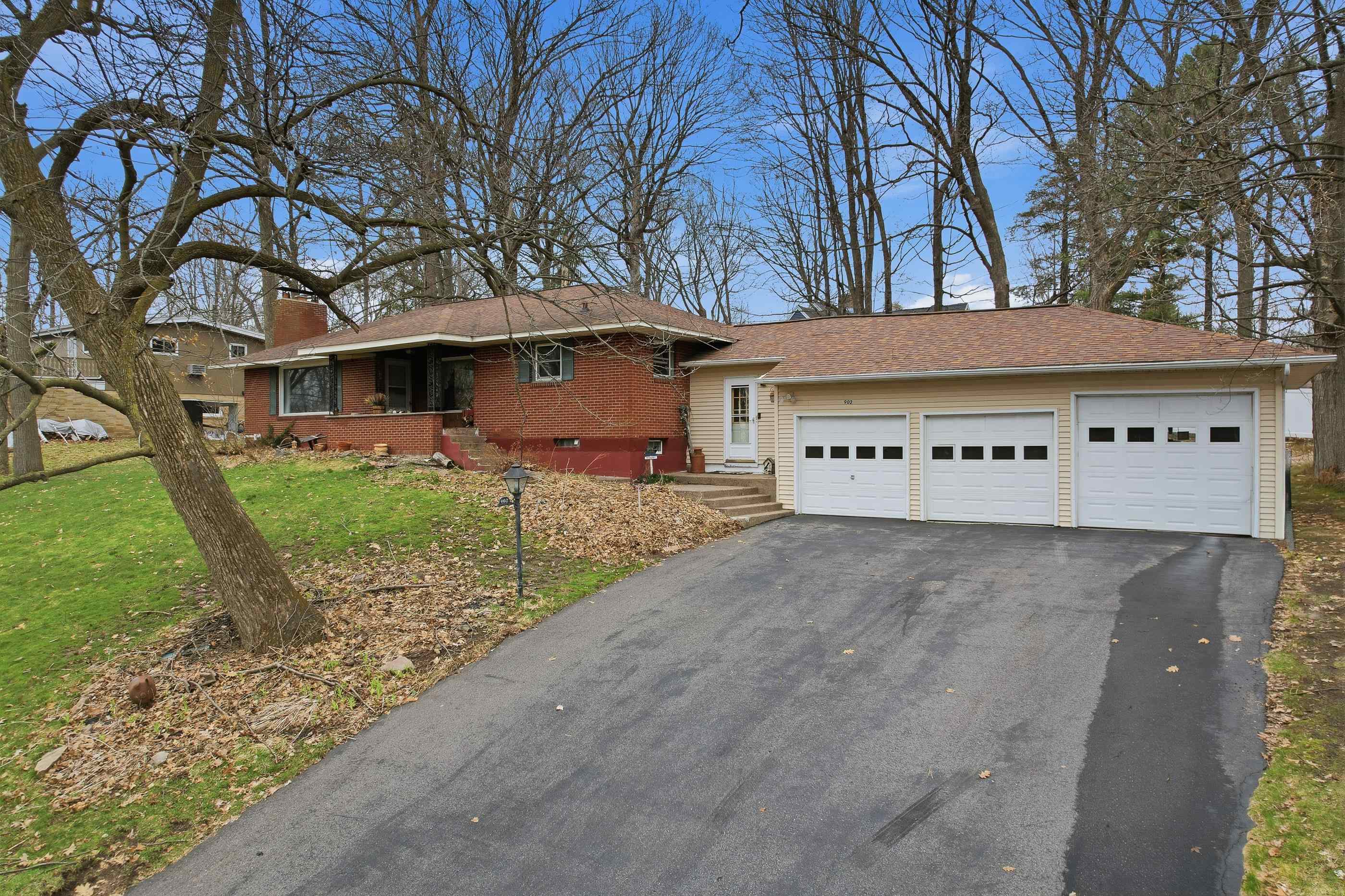 902 PARCHER STREET, Wausau, Wisconsin 54403, 3 Bedrooms Bedrooms, ,1 BathroomBathrooms,Residential,For Sale,902 PARCHER STREET,22601466