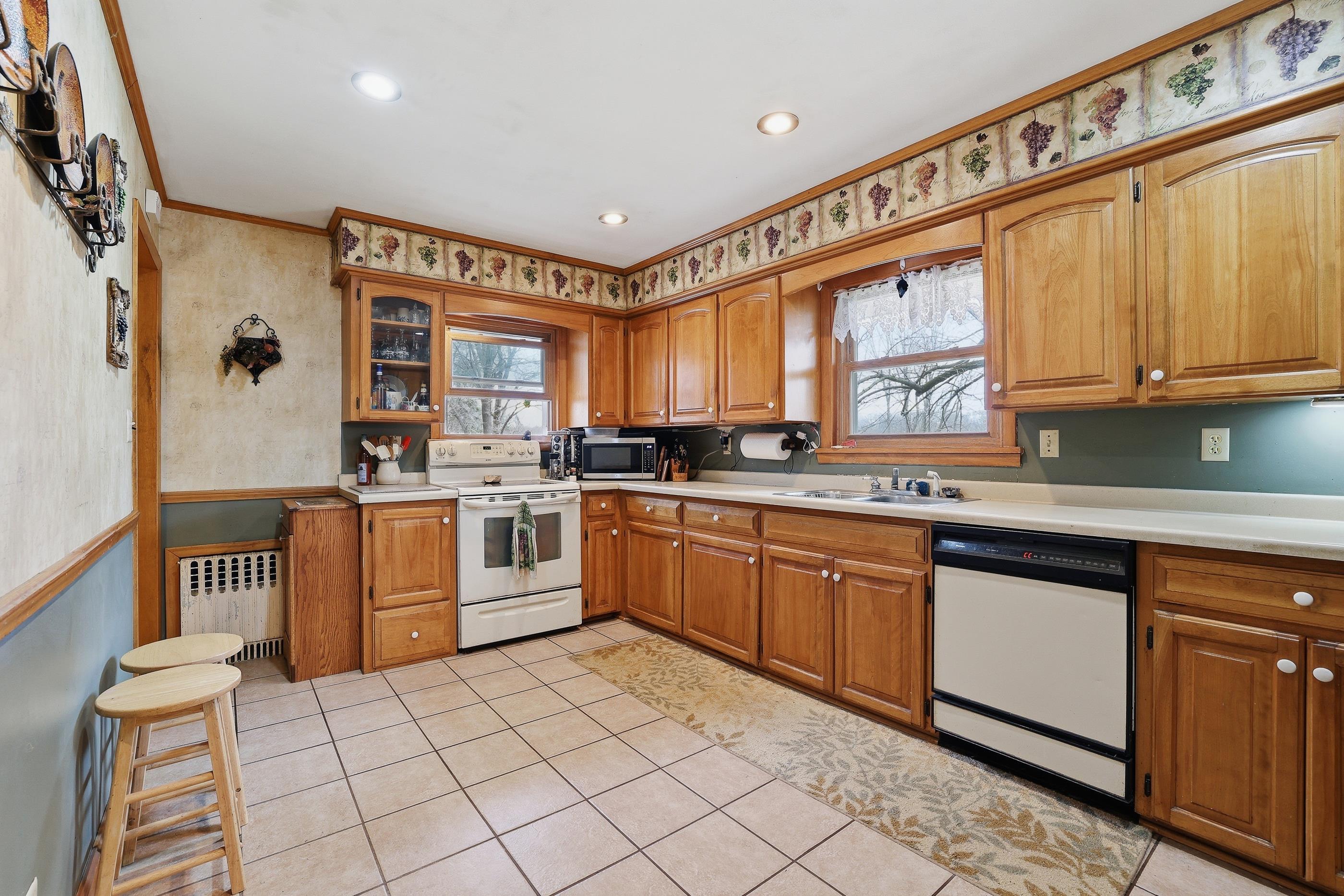 902 PARCHER STREET, Wausau, Wisconsin 54403, 3 Bedrooms Bedrooms, ,1 BathroomBathrooms,Residential,For Sale,902 PARCHER STREET,22601466