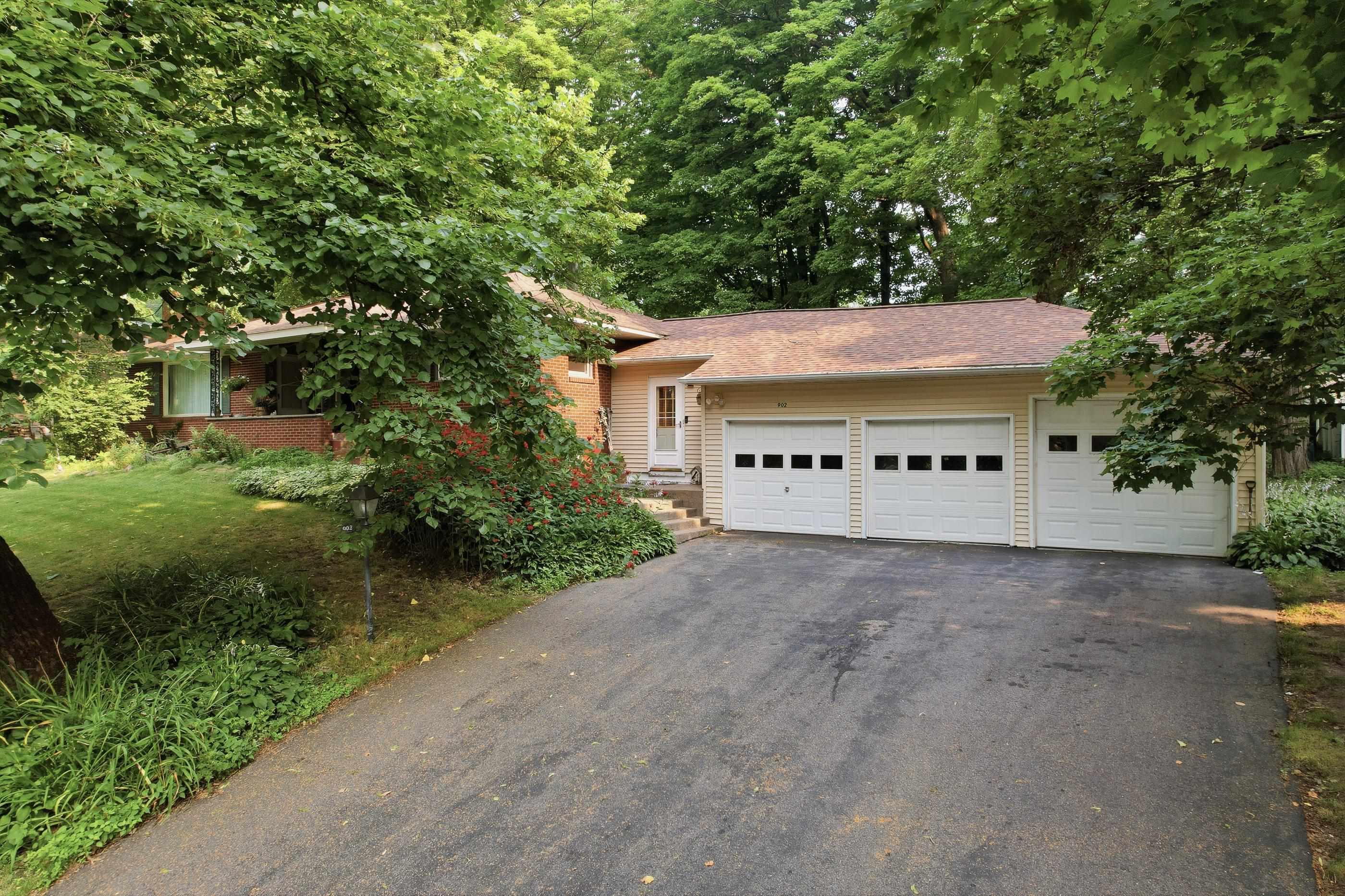 902 PARCHER STREET, Wausau, Wisconsin 54403, 3 Bedrooms Bedrooms, ,1 BathroomBathrooms,Residential,For Sale,902 PARCHER STREET,22601466