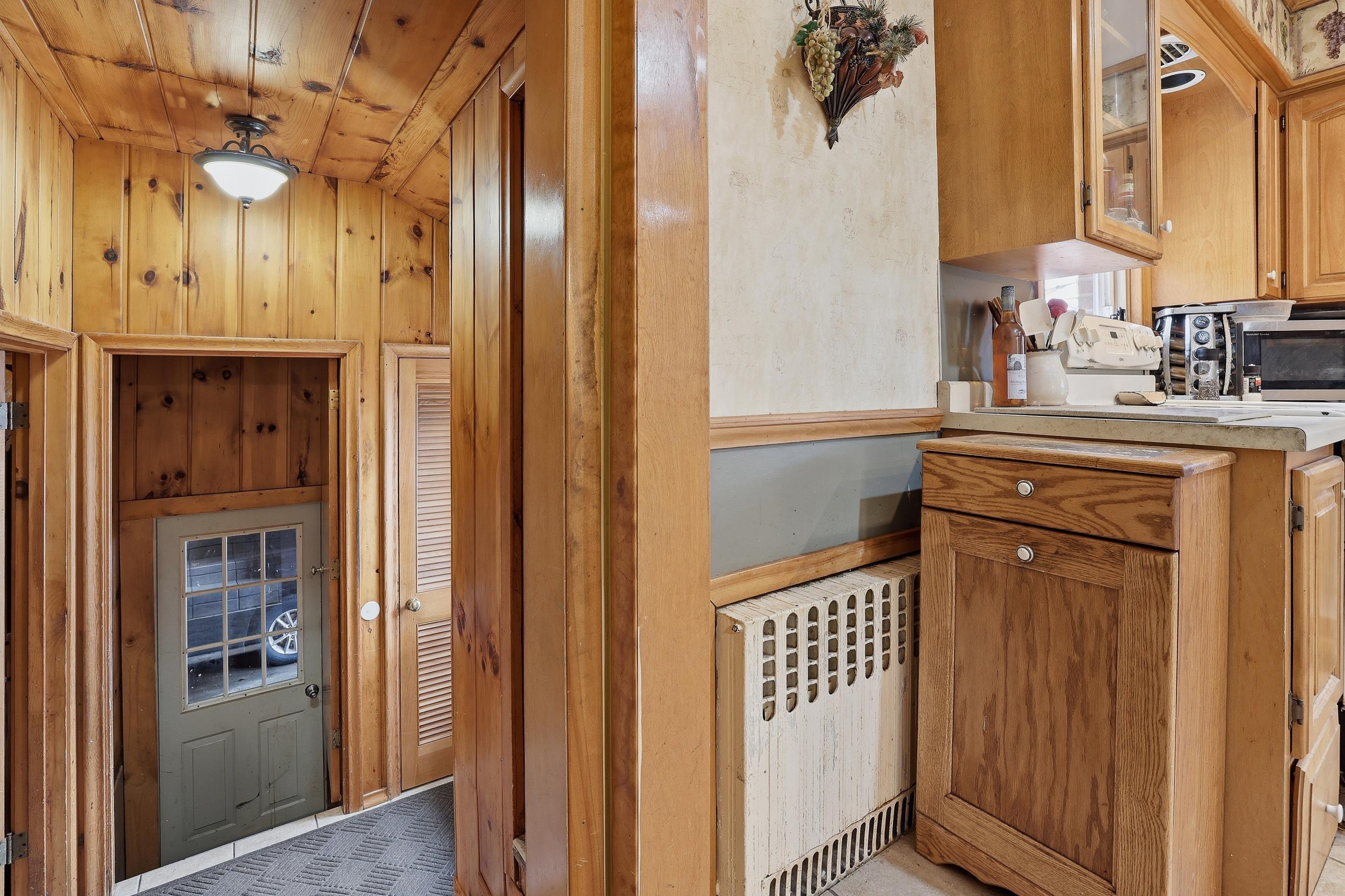 902 PARCHER STREET, Wausau, Wisconsin 54403, 3 Bedrooms Bedrooms, ,1 BathroomBathrooms,Residential,For Sale,902 PARCHER STREET,22601466