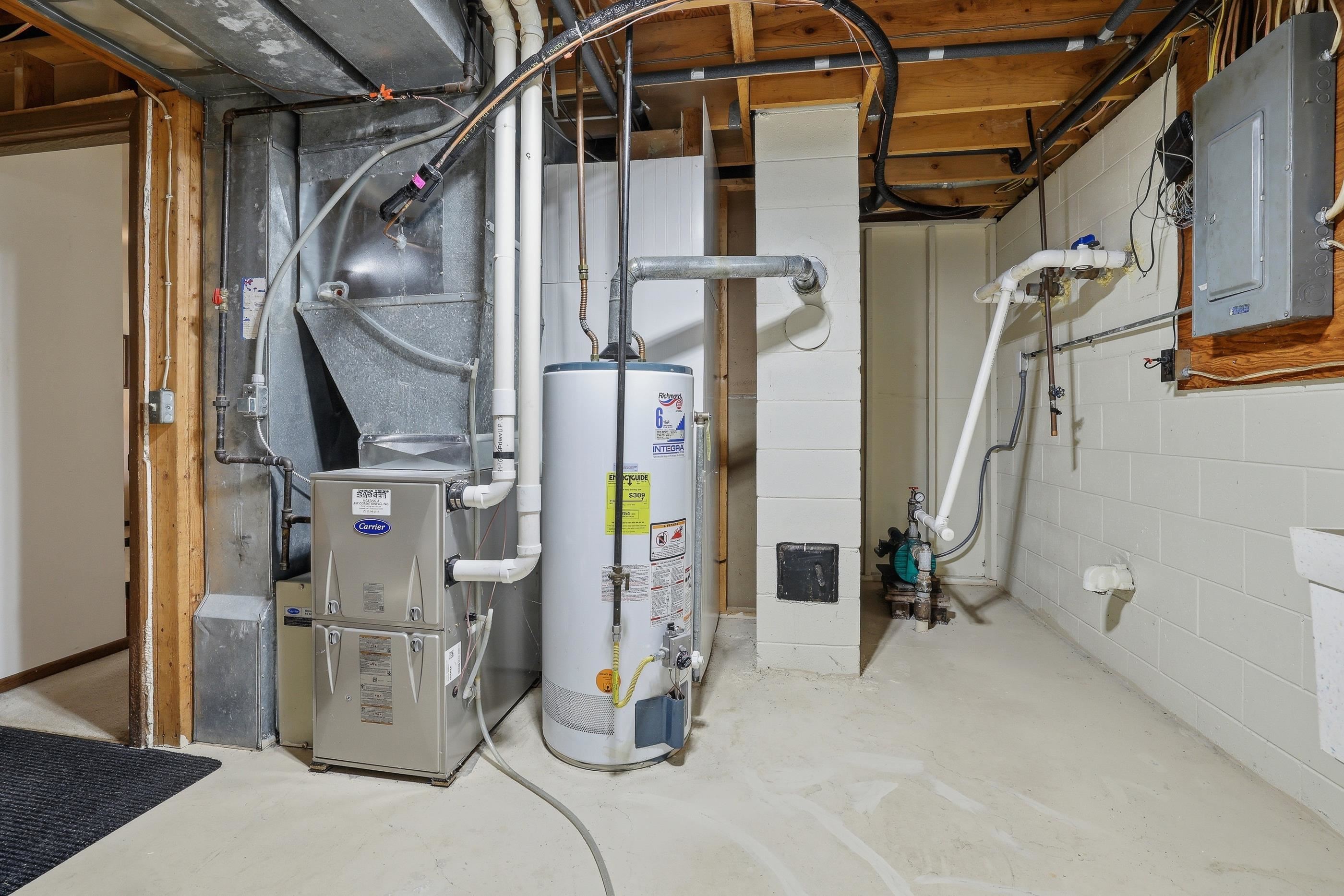 2601 PLOVER SPRINGS DRIVE, Plover, Wisconsin 54467, 3 Bedrooms Bedrooms, ,2 BathroomsBathrooms,Residential,For Sale,2601 PLOVER SPRINGS DRIVE,22601467