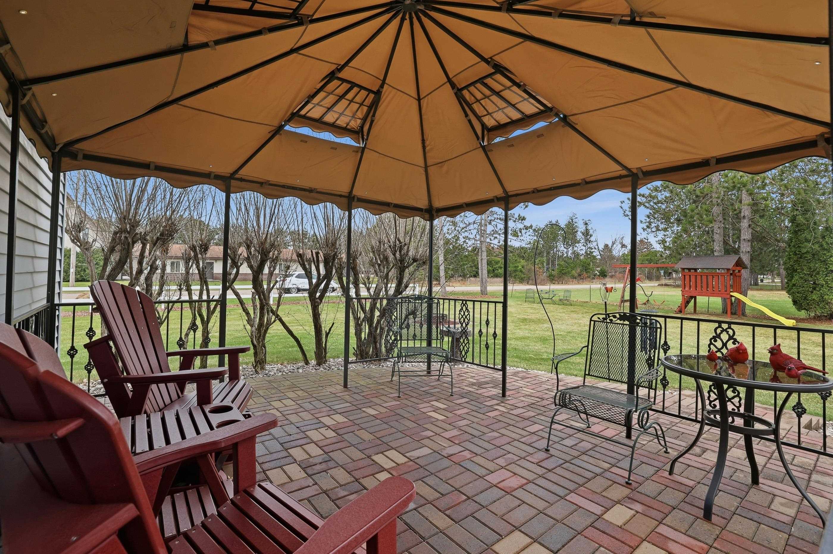 2601 PLOVER SPRINGS DRIVE, Plover, Wisconsin 54467, 3 Bedrooms Bedrooms, ,2 BathroomsBathrooms,Residential,For Sale,2601 PLOVER SPRINGS DRIVE,22601467