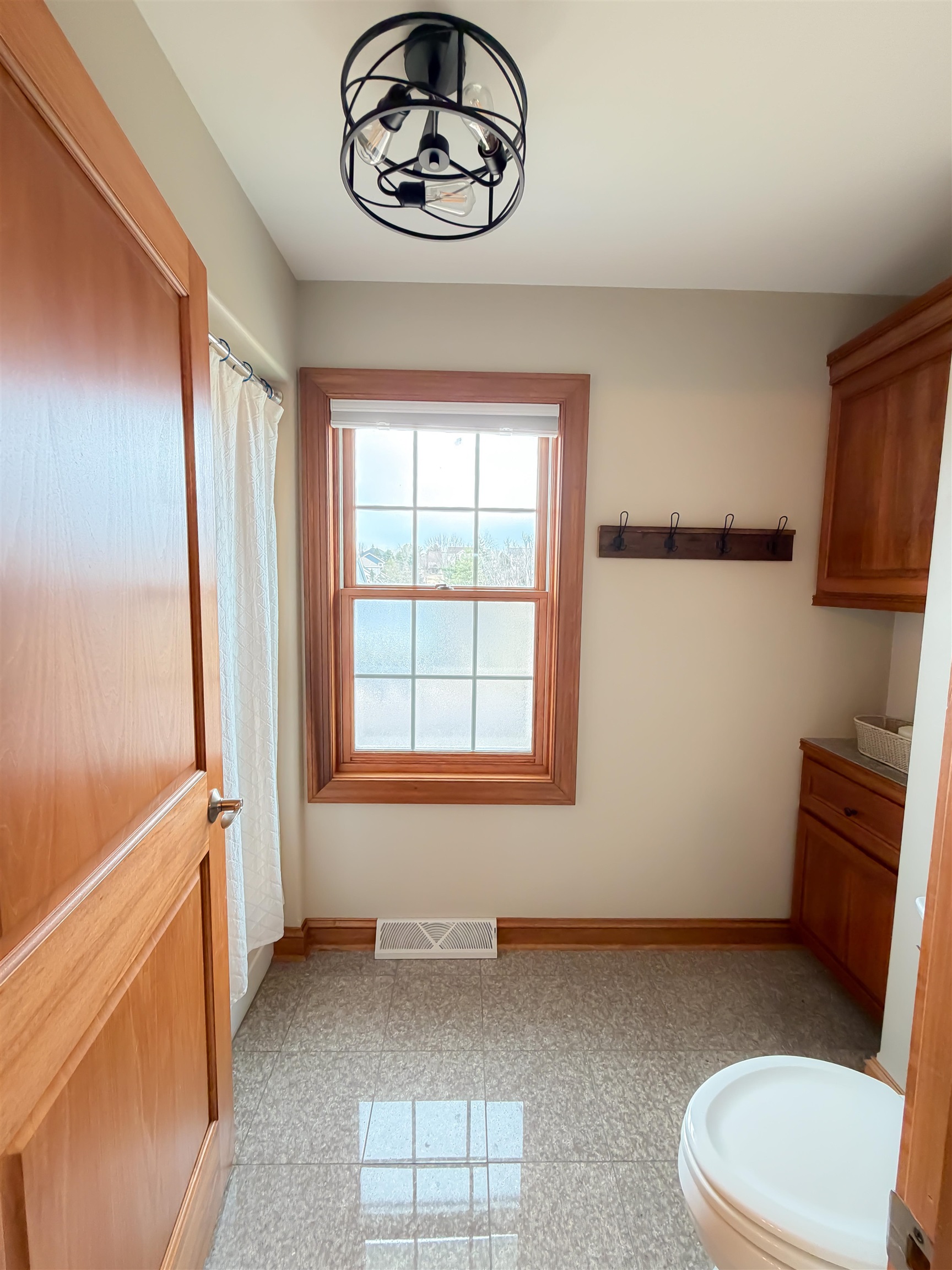 3916 ASHLAND AVENUE, Wausau, Wisconsin 54401, 4 Bedrooms Bedrooms, ,3 BathroomsBathrooms,Residential,For Sale,3916 ASHLAND AVENUE,22601468