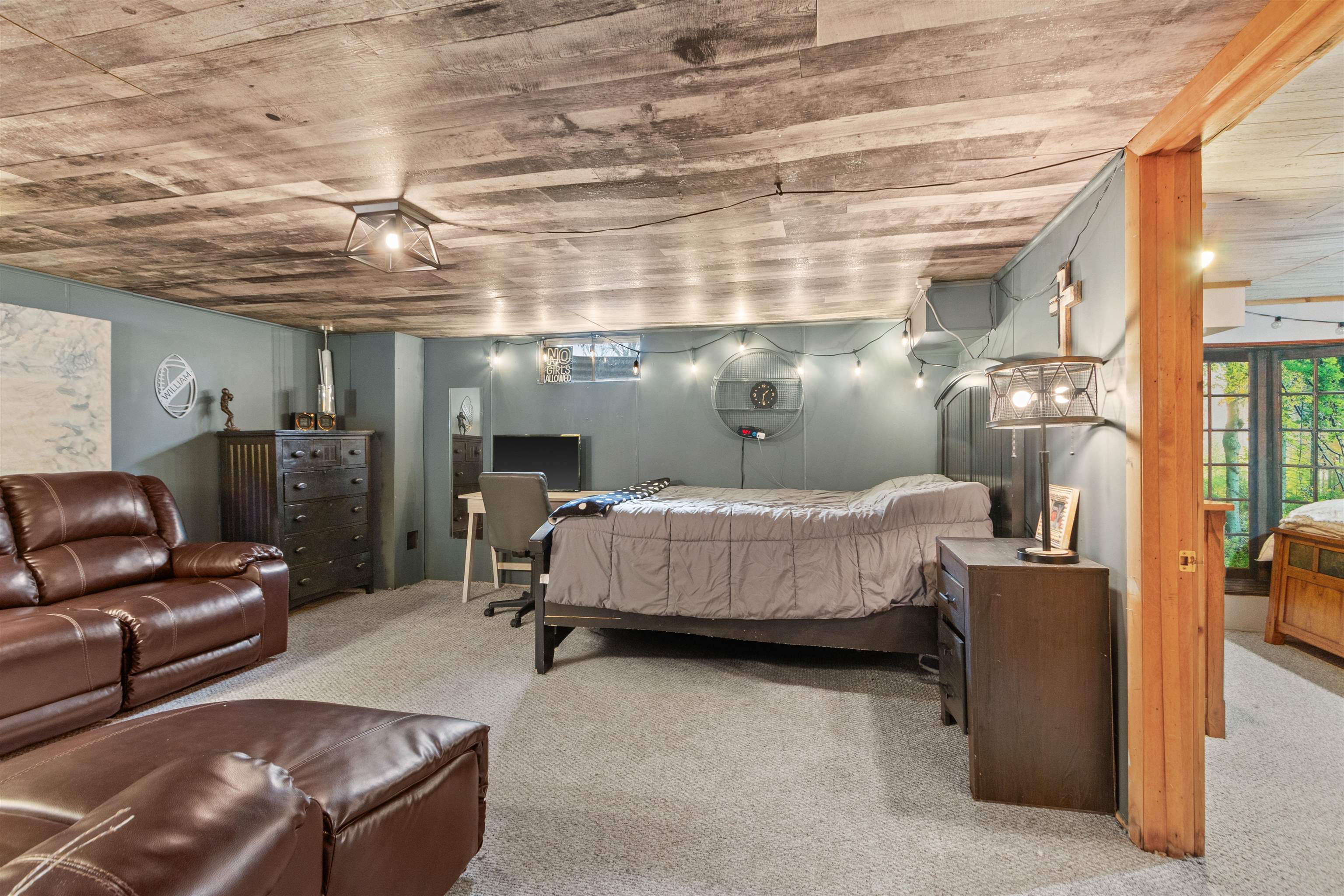 3001 CENTER STREET, Stevens Point, Wisconsin 54481, 2 Bedrooms Bedrooms, ,1 BathroomBathrooms,Residential,For Sale,3001 CENTER STREET,22601469