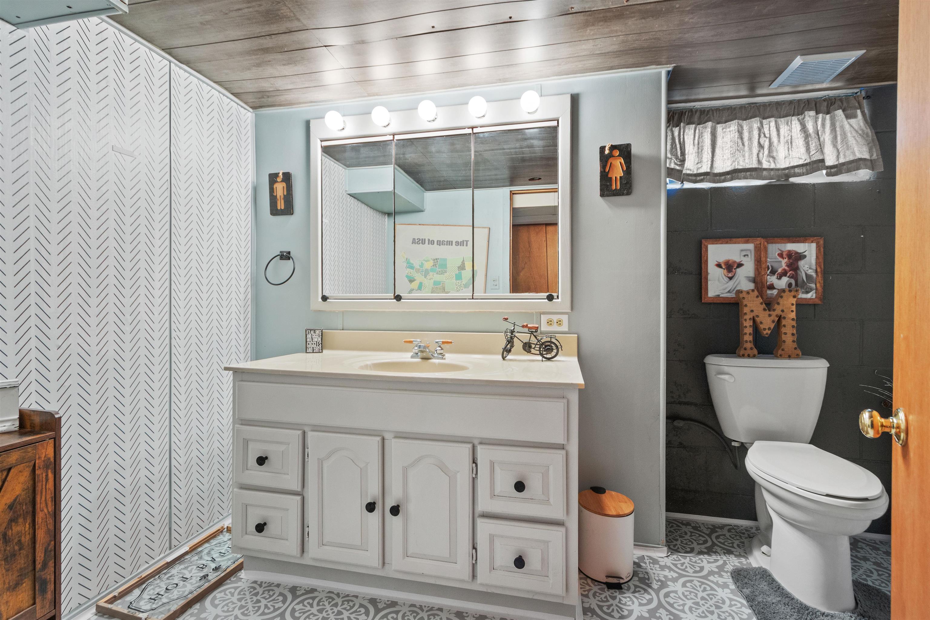 3001 CENTER STREET, Stevens Point, Wisconsin 54481, 2 Bedrooms Bedrooms, ,1 BathroomBathrooms,Residential,For Sale,3001 CENTER STREET,22601469