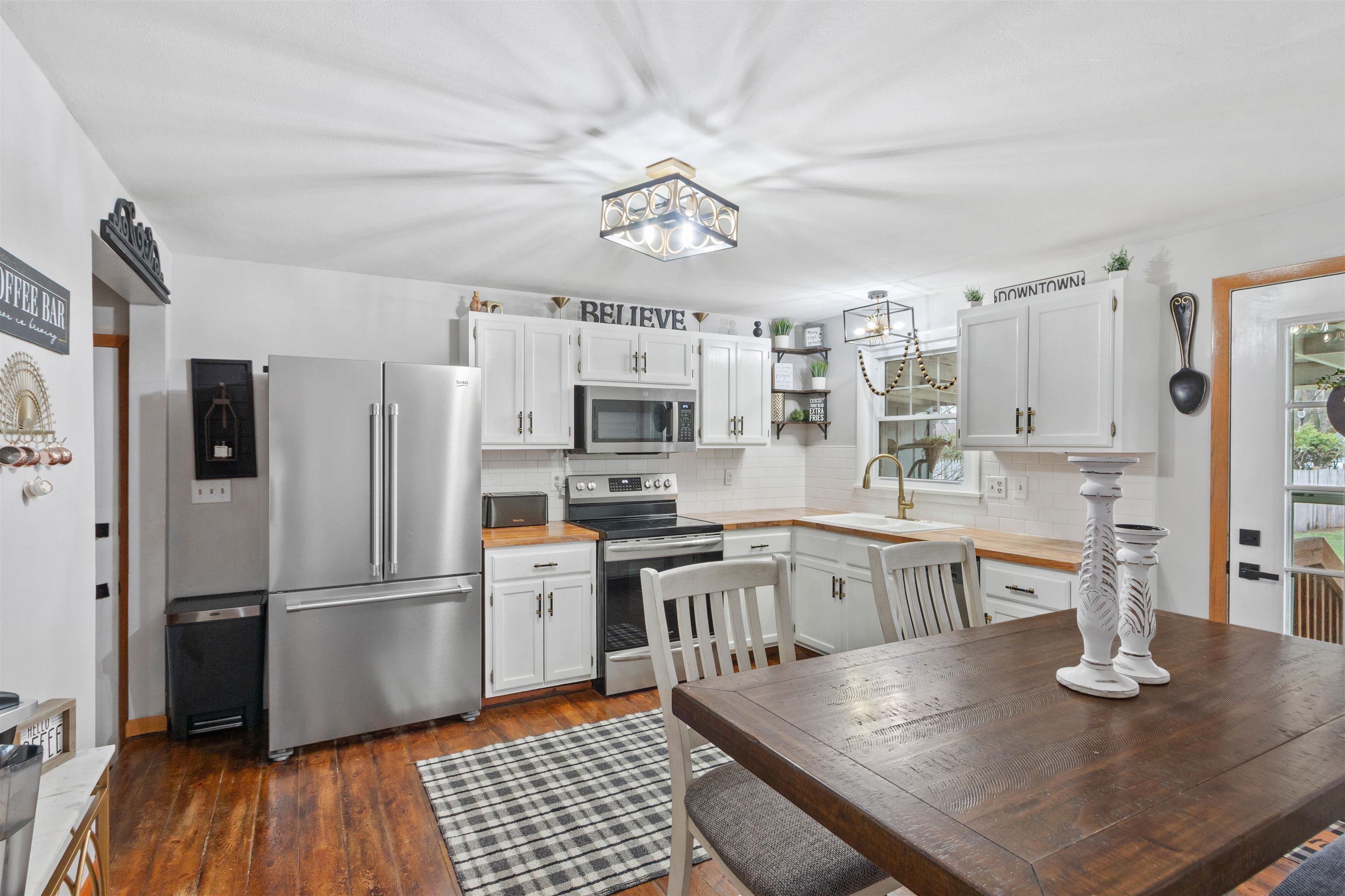 3001 CENTER STREET, Stevens Point, Wisconsin 54481, 2 Bedrooms Bedrooms, ,1 BathroomBathrooms,Residential,For Sale,3001 CENTER STREET,22601469