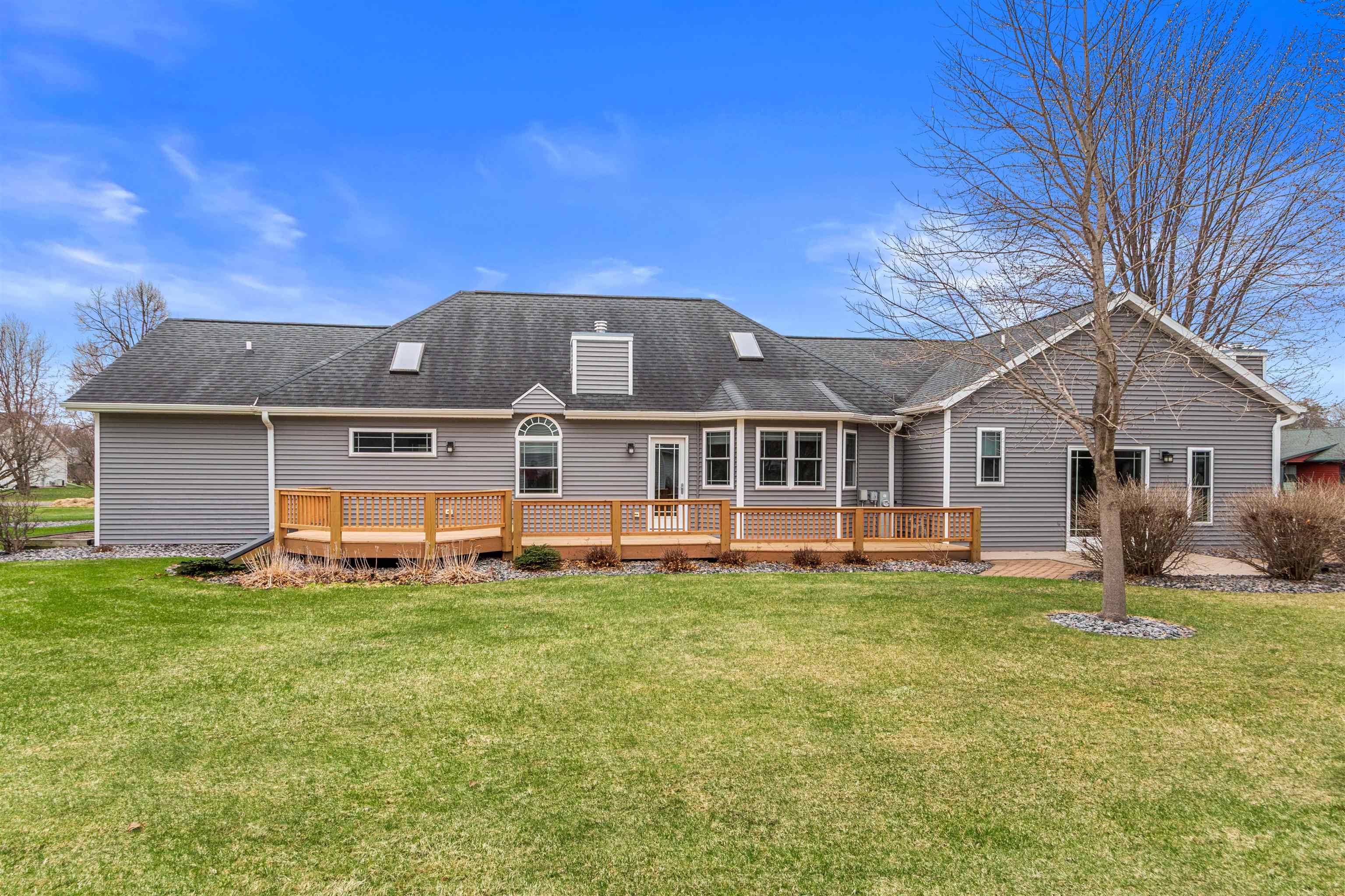 1830 BLUEBERRY DRIVE, Plover, Wisconsin 54467, 3 Bedrooms Bedrooms, ,3 BathroomsBathrooms,Residential,For Sale,1830 BLUEBERRY DRIVE,22601472