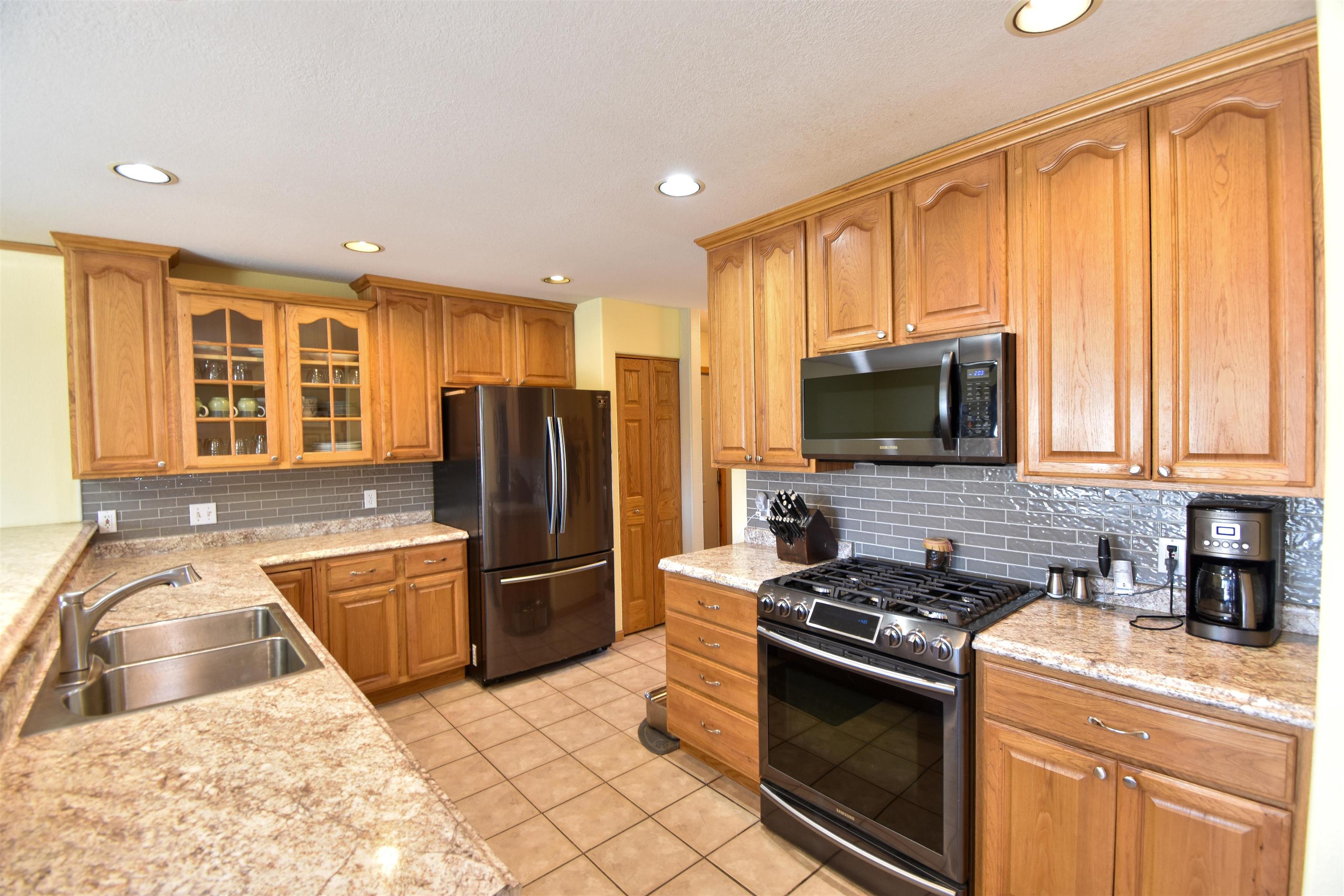 3003 REVERE ROAD, Plover, Wisconsin 54467, 3 Bedrooms Bedrooms, ,2 BathroomsBathrooms,Residential,For Sale,3003 REVERE ROAD,22601473