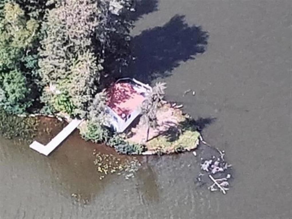 100 CHICAGO ISLAND, Tomahawk, Wisconsin 54487, 1 Bedroom Bedrooms, ,1 BathroomBathrooms,Residential,For Sale,100 CHICAGO ISLAND,22601474