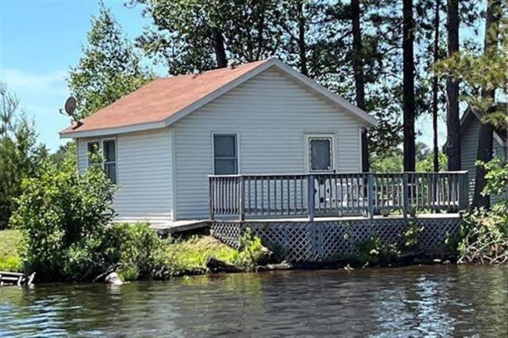 100 CHICAGO ISLAND, Tomahawk, Wisconsin 54487, 1 Bedroom Bedrooms, ,1 BathroomBathrooms,Residential,For Sale,100 CHICAGO ISLAND,22601474